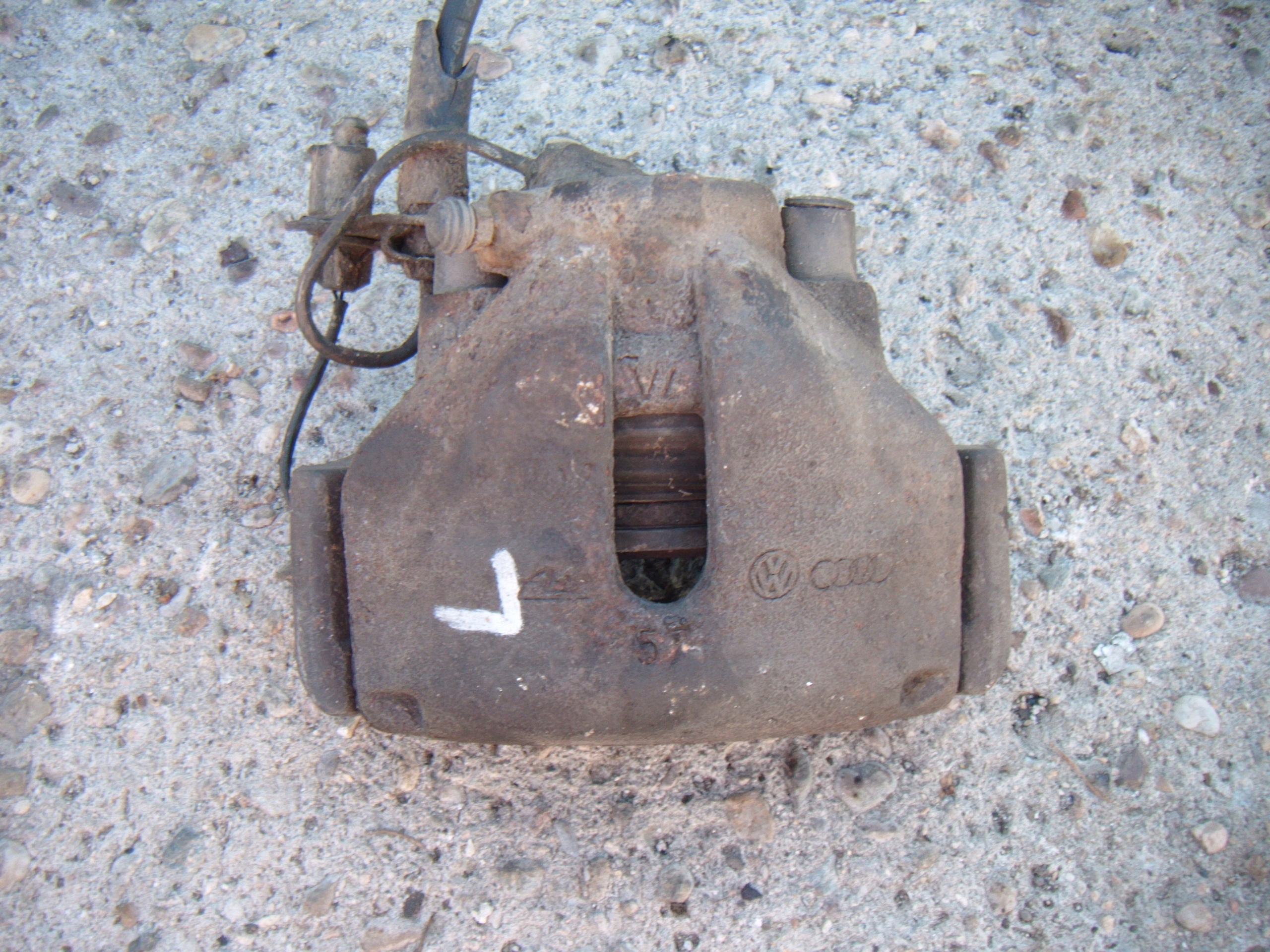 AUDI A6 C5 98- 2.8 QUATTRO ZACISK HAMULCOWY LEWY PRZÓD