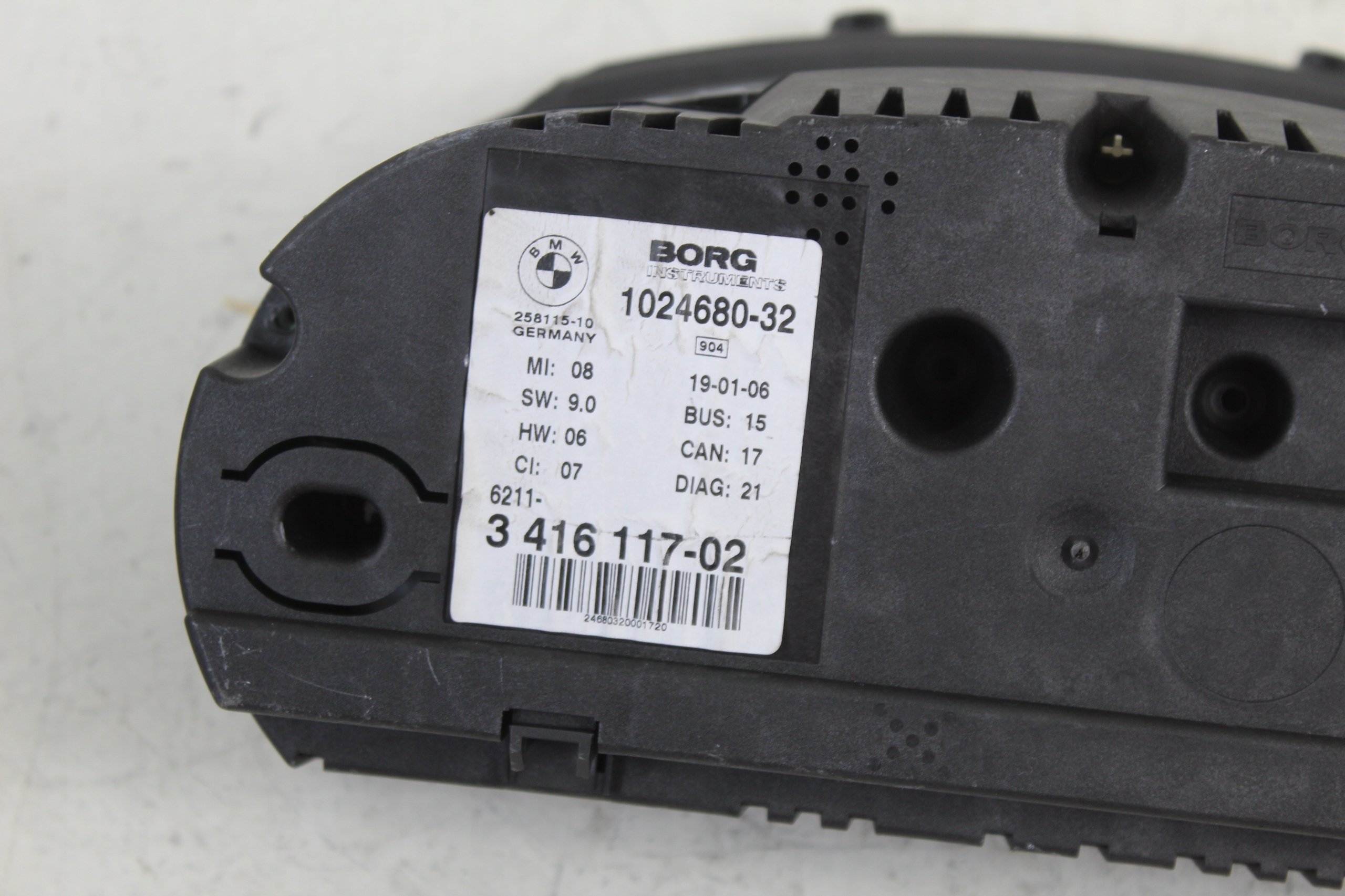 спидометр BMW OE 1024680