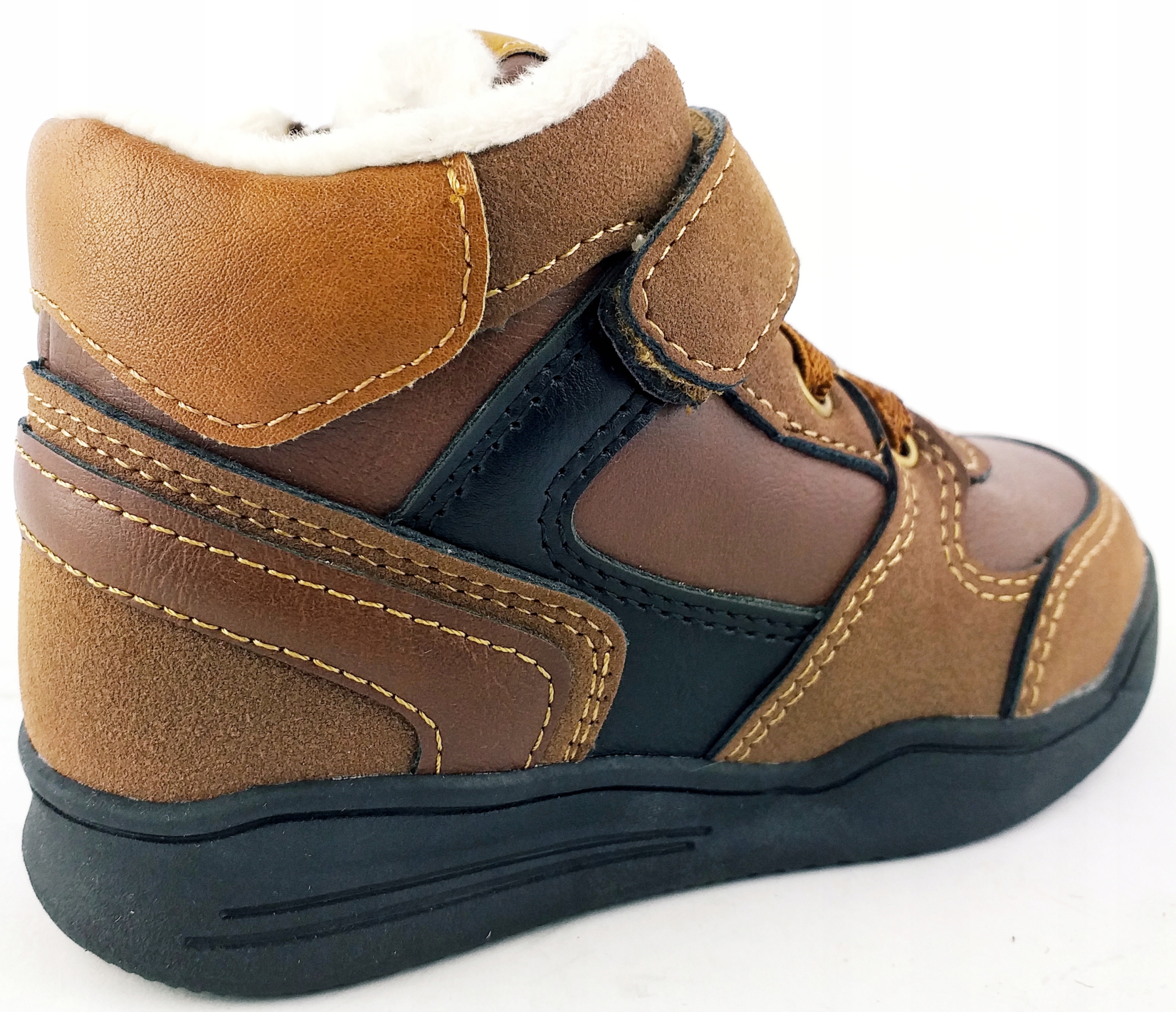 AMERICAN CLUB BUTY ZIMOWE TRAPERY RZEP CIEPŁE 28 Bohater Inny