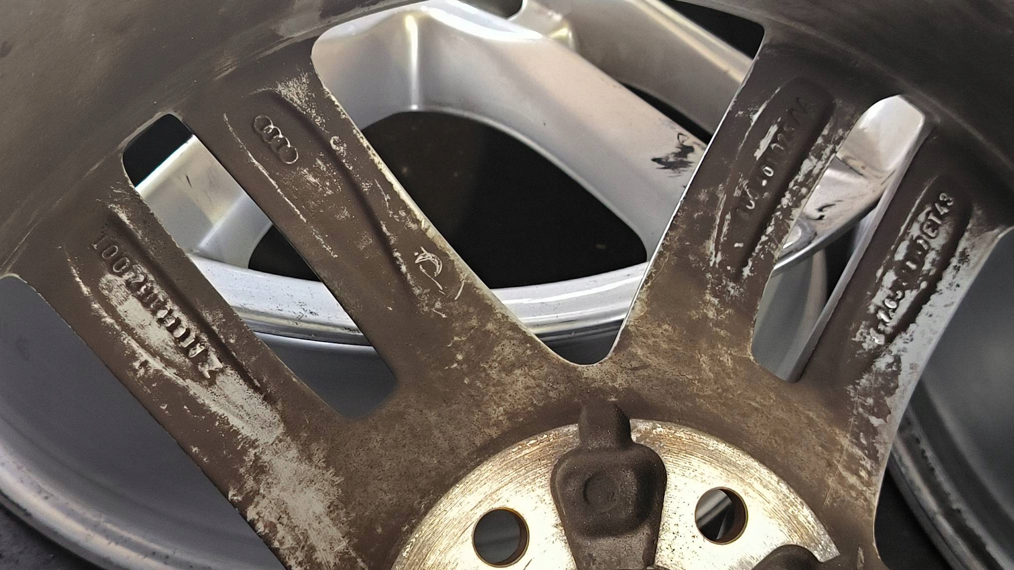 disk hliníkový 18 5x112 AUDI Q3 8U