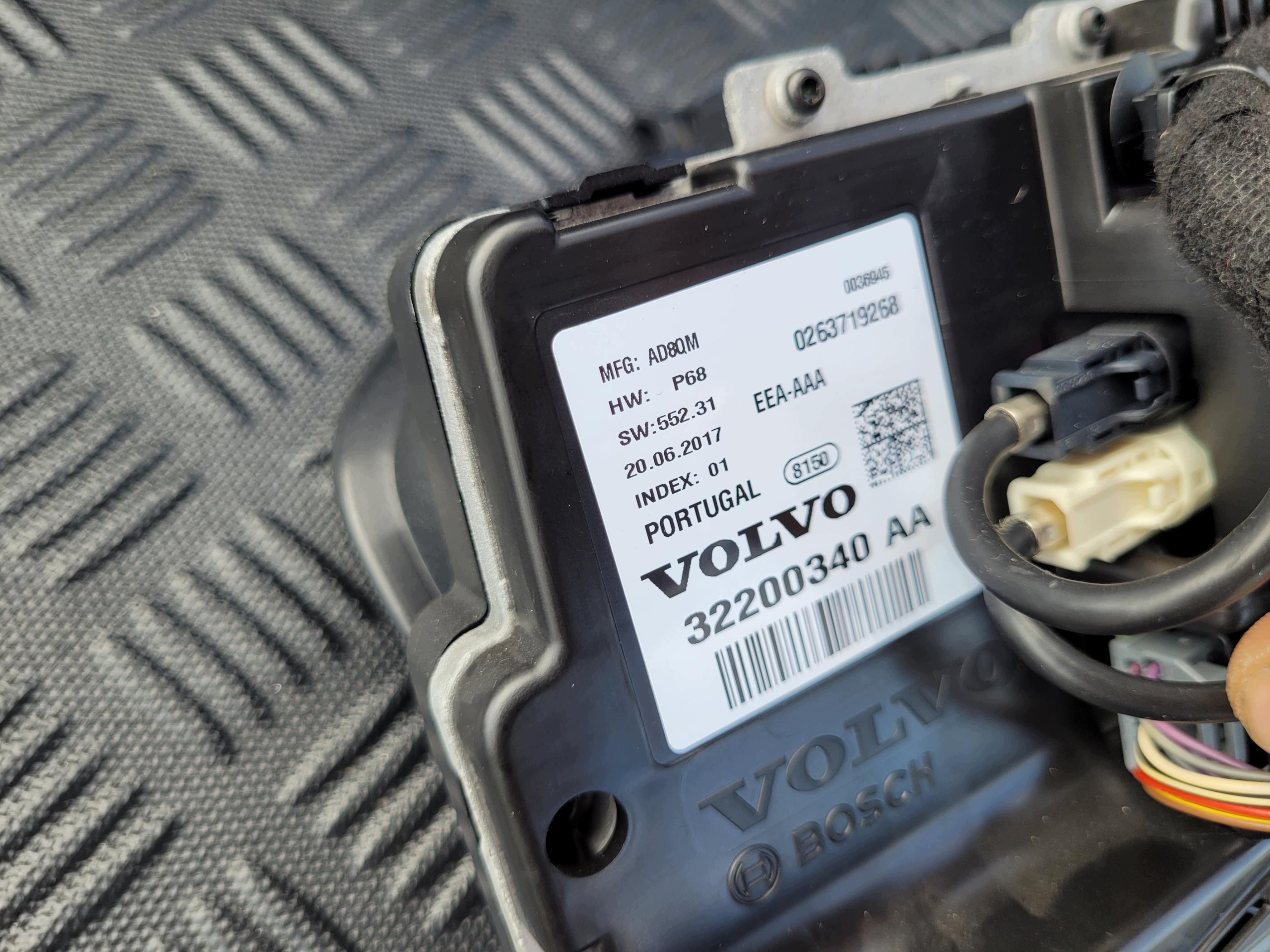 32200340AA dials display VOLVO XC60 II 2.0 T8 PHEV