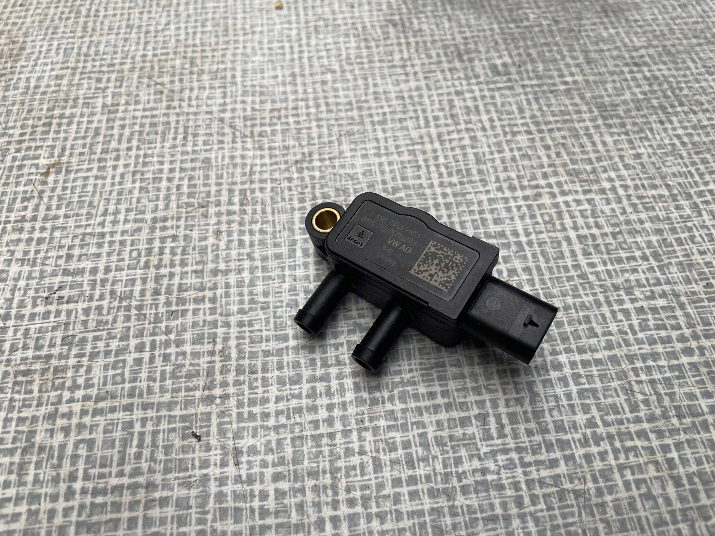 exhaust gas sensor AUDI R8 4S 057906051H @A