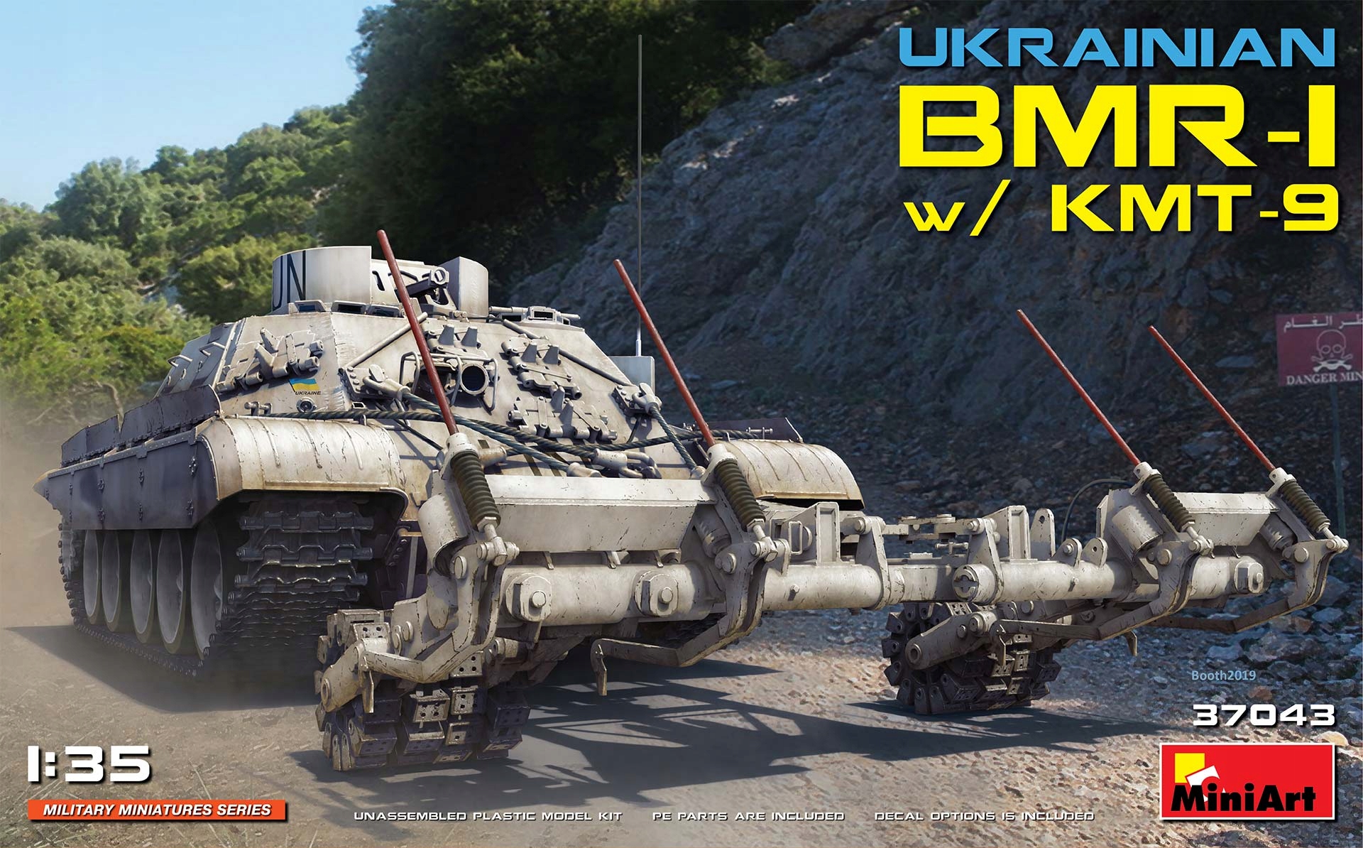 Ukrajinský Bmr-1 W/kmt-9 1:35 MiniArt 37043