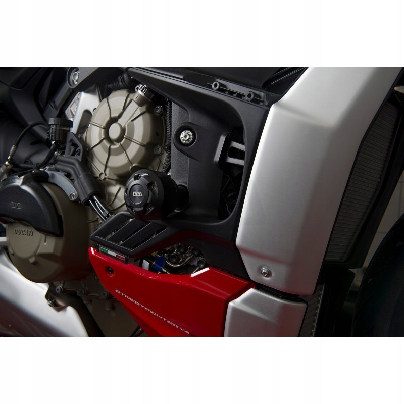 Padacie šachy Womet-Tech Ducati Streetfighter V4 V4S