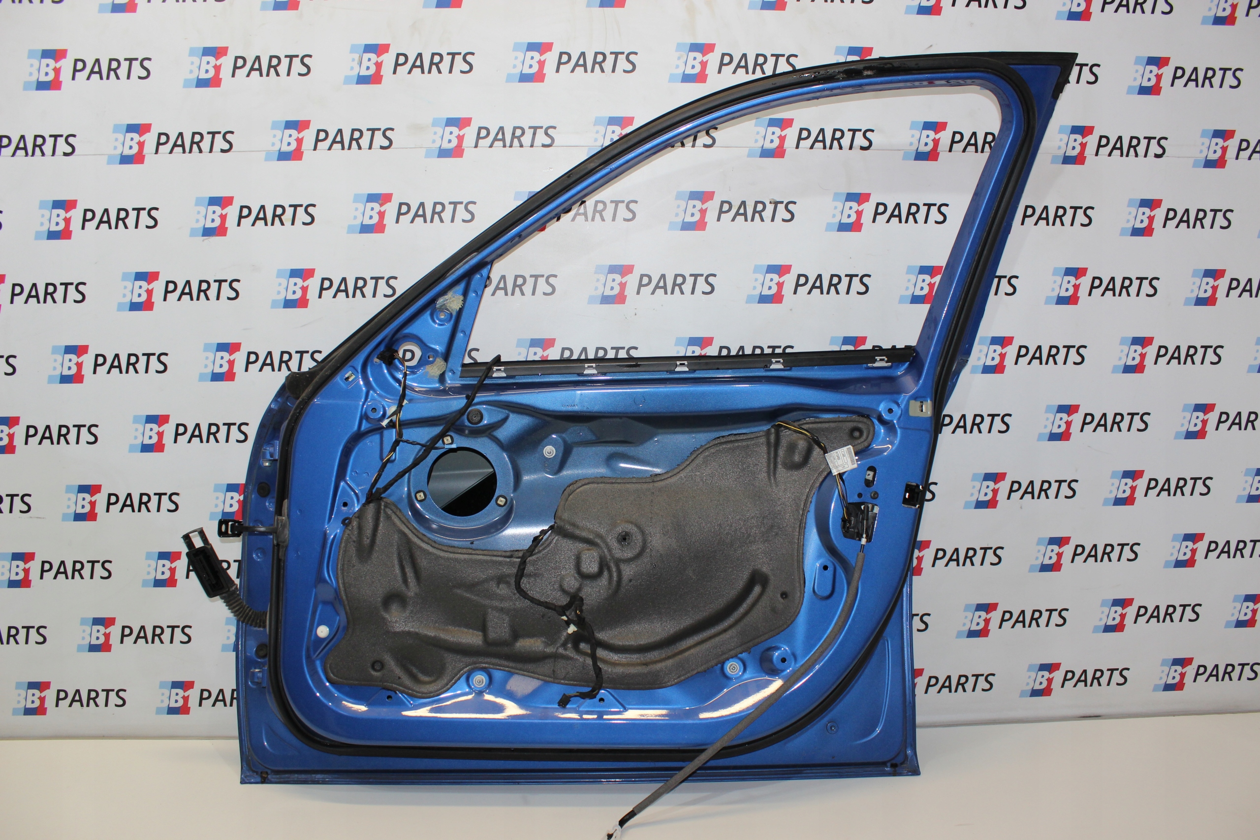 BMW F30 door right front B45 ESTORILBLAU METALLIC