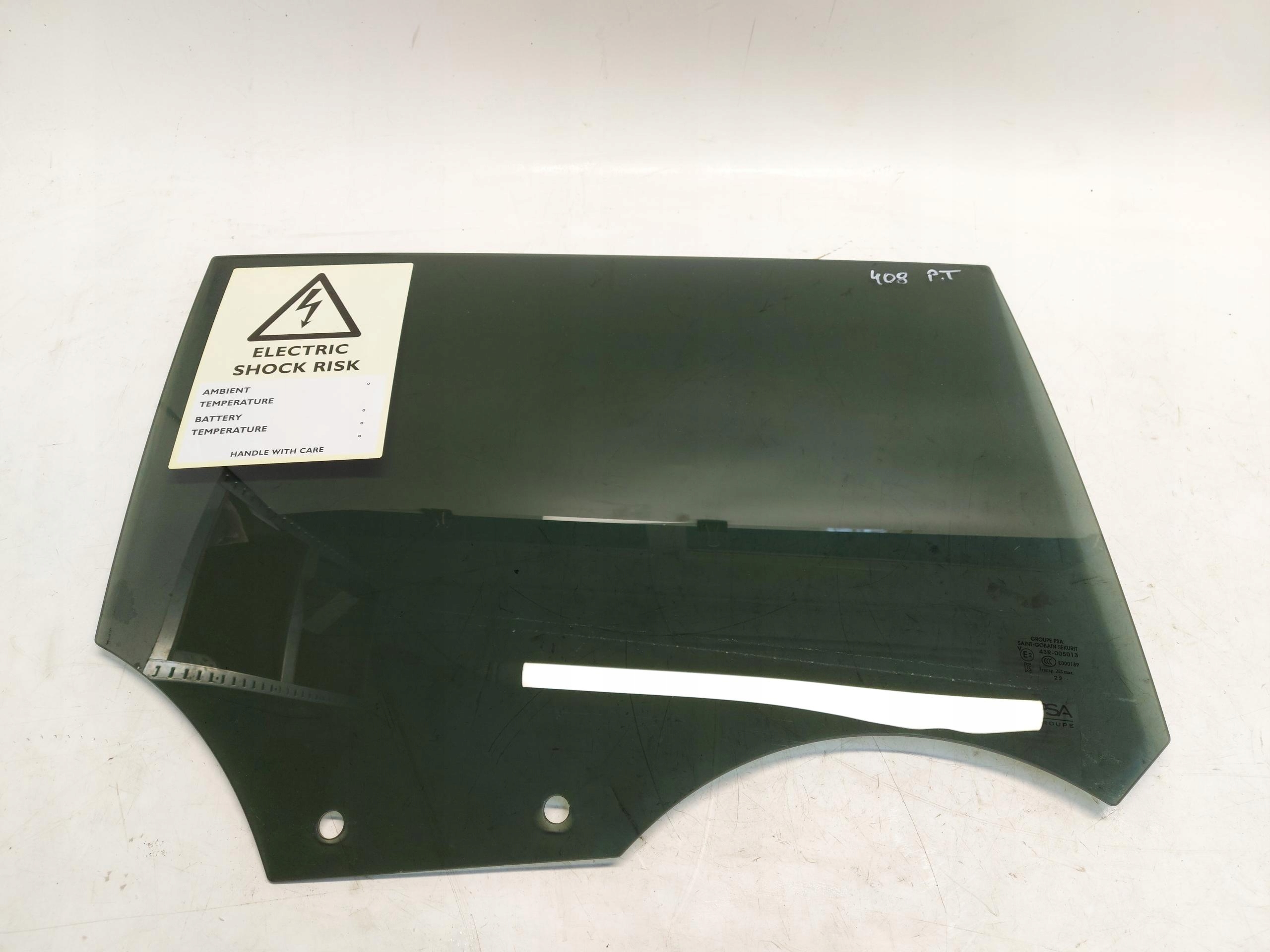 Peugeot 408 GT P54 window door right rear part window