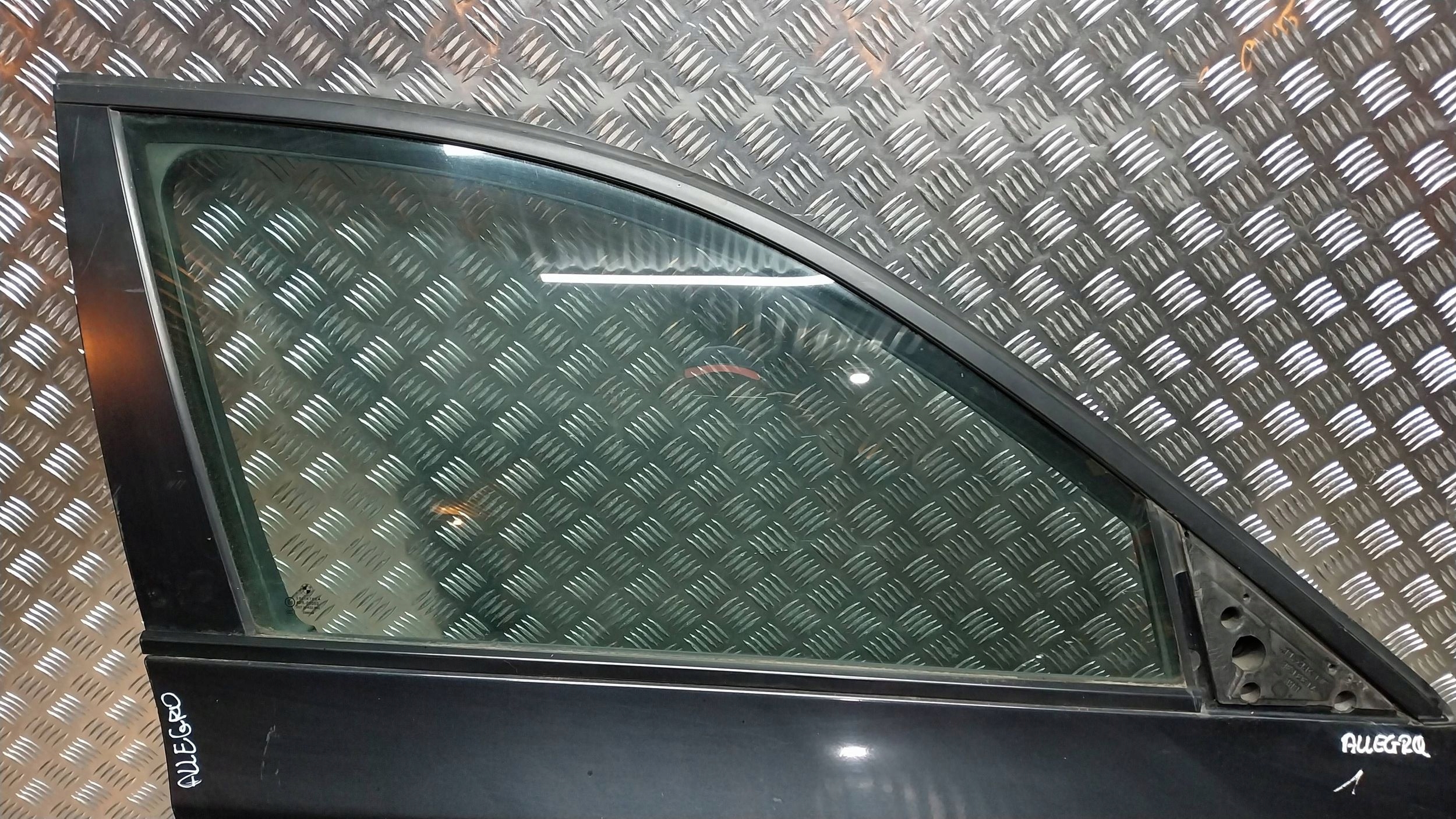dveře předek pravé BMW 5 E60 E61 03