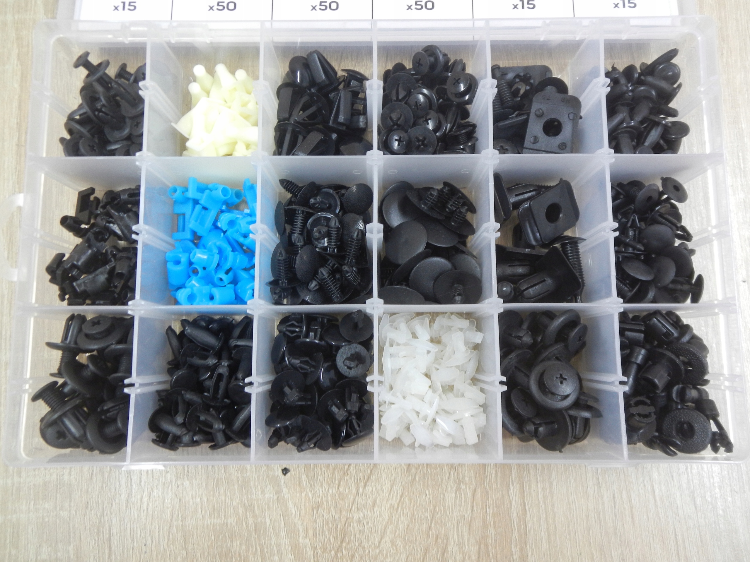 Spinki tapicerki samochodowej MAZDA 475szt NEO Kod producenta 13549