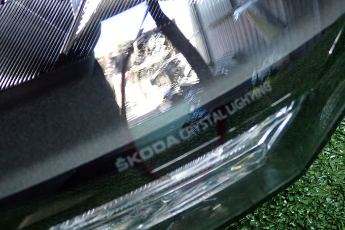 SKODA FABIA IV CRYSTAL LED 21- reflektor left light left