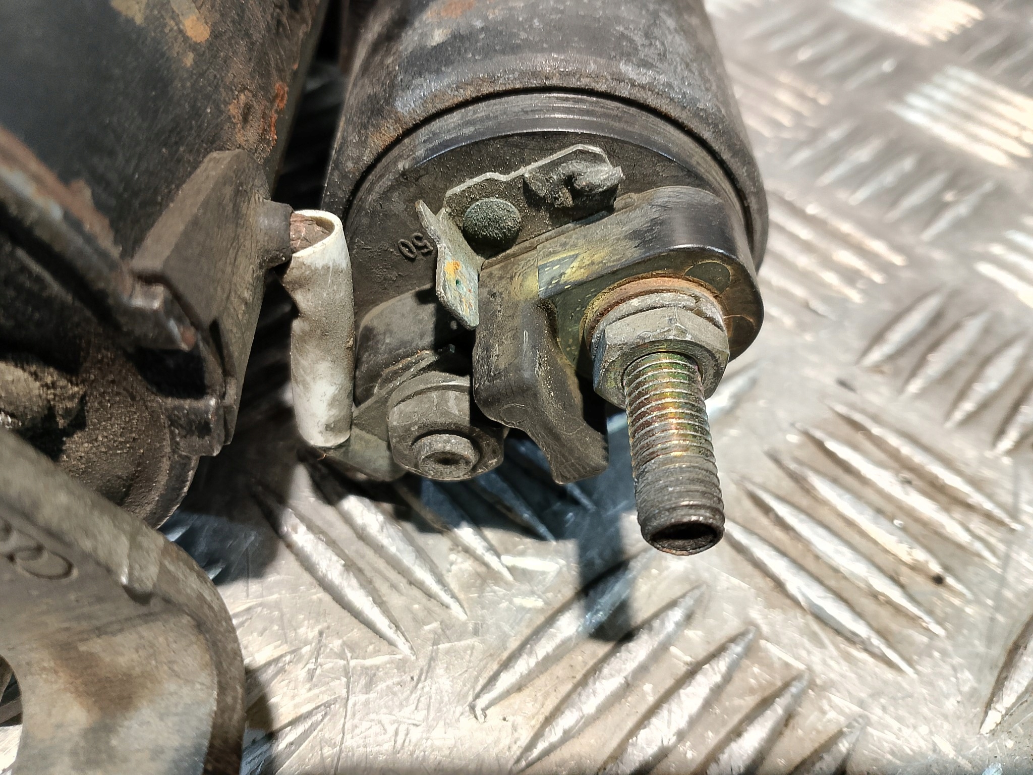 startér MOTORU AUDI A4 B6 1.6 B