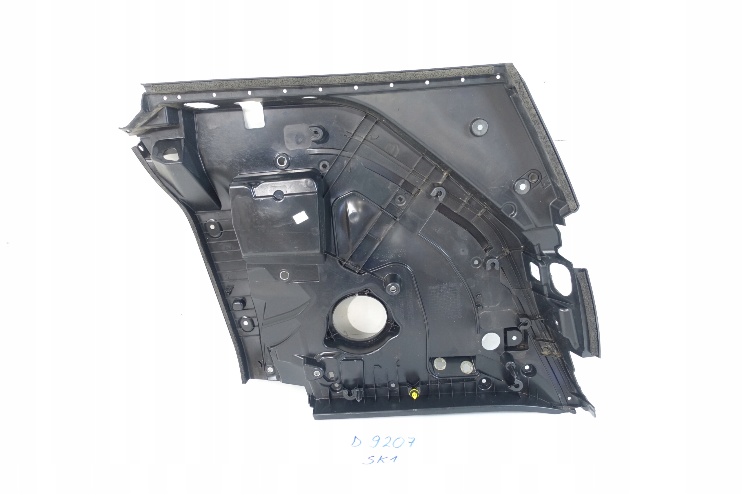 BMW I3 side side door right rear part 13-17 7323770