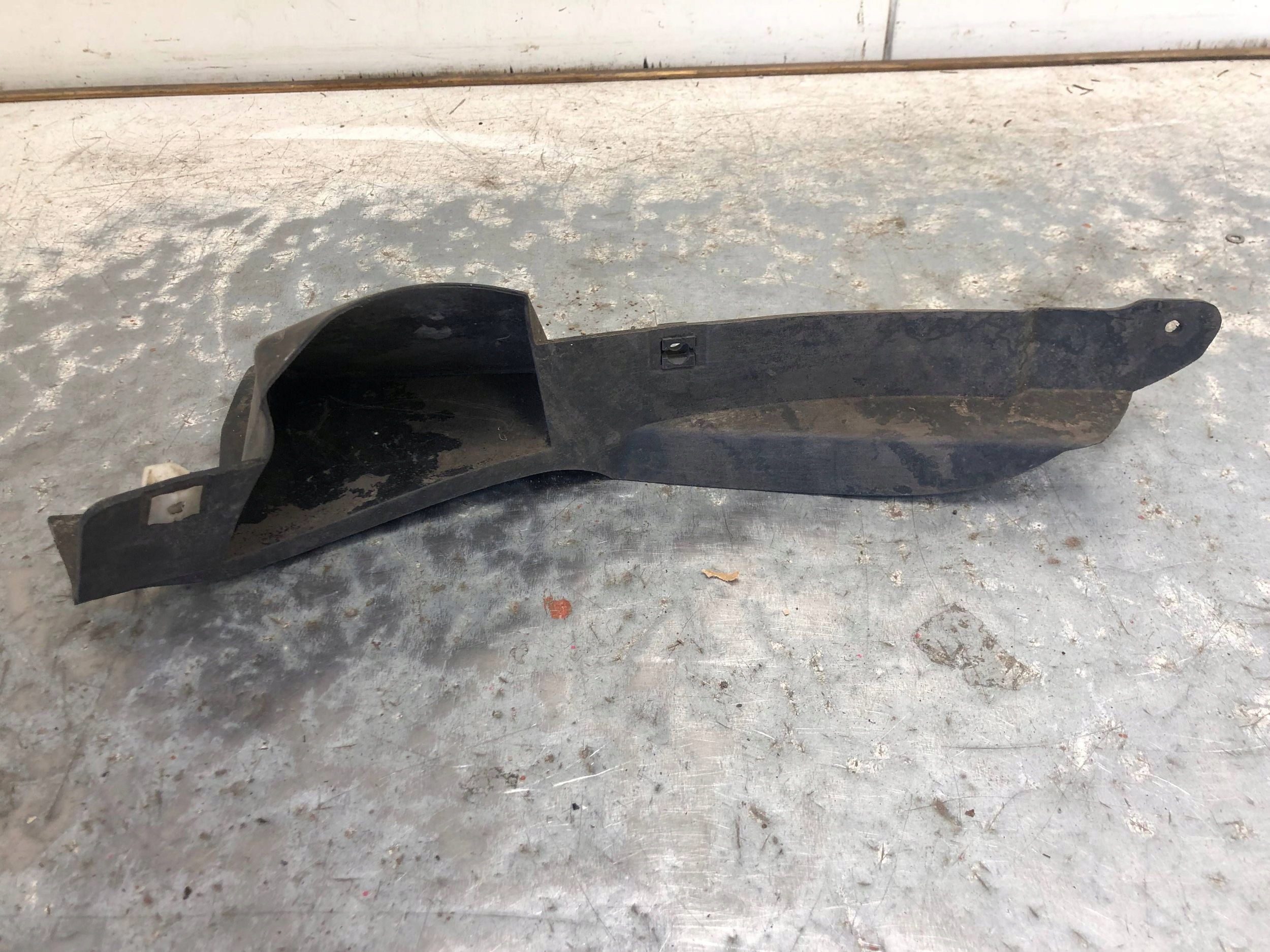 SPOILER mudguard flap NADKOLA right front AUDI RS5 8T0853888J