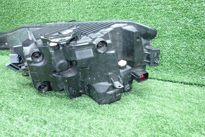VOLVO XC60 FULL LED 17- reflektor right light right 31656615