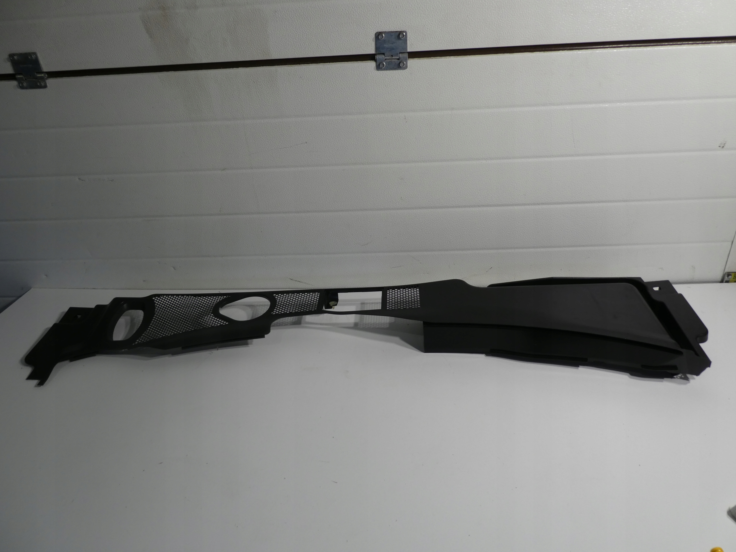 torpedo plastic AUDI A4 B8 A5 8T 8K1819447