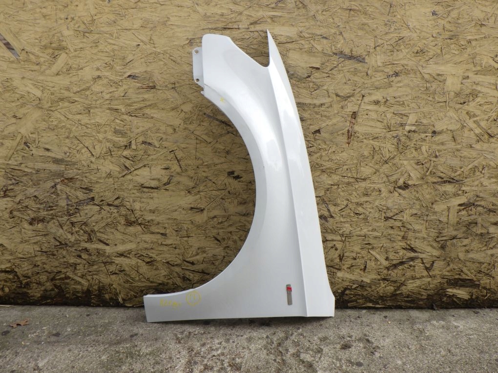 AUDI A3 8V0 8V3 8V4 12- fender front left