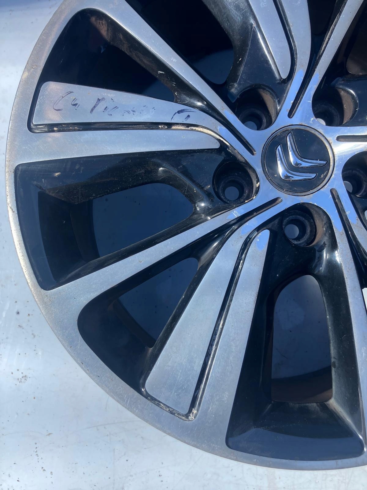 disk 17 CALI CITROEN C4 PICASSO II #213 9677090377