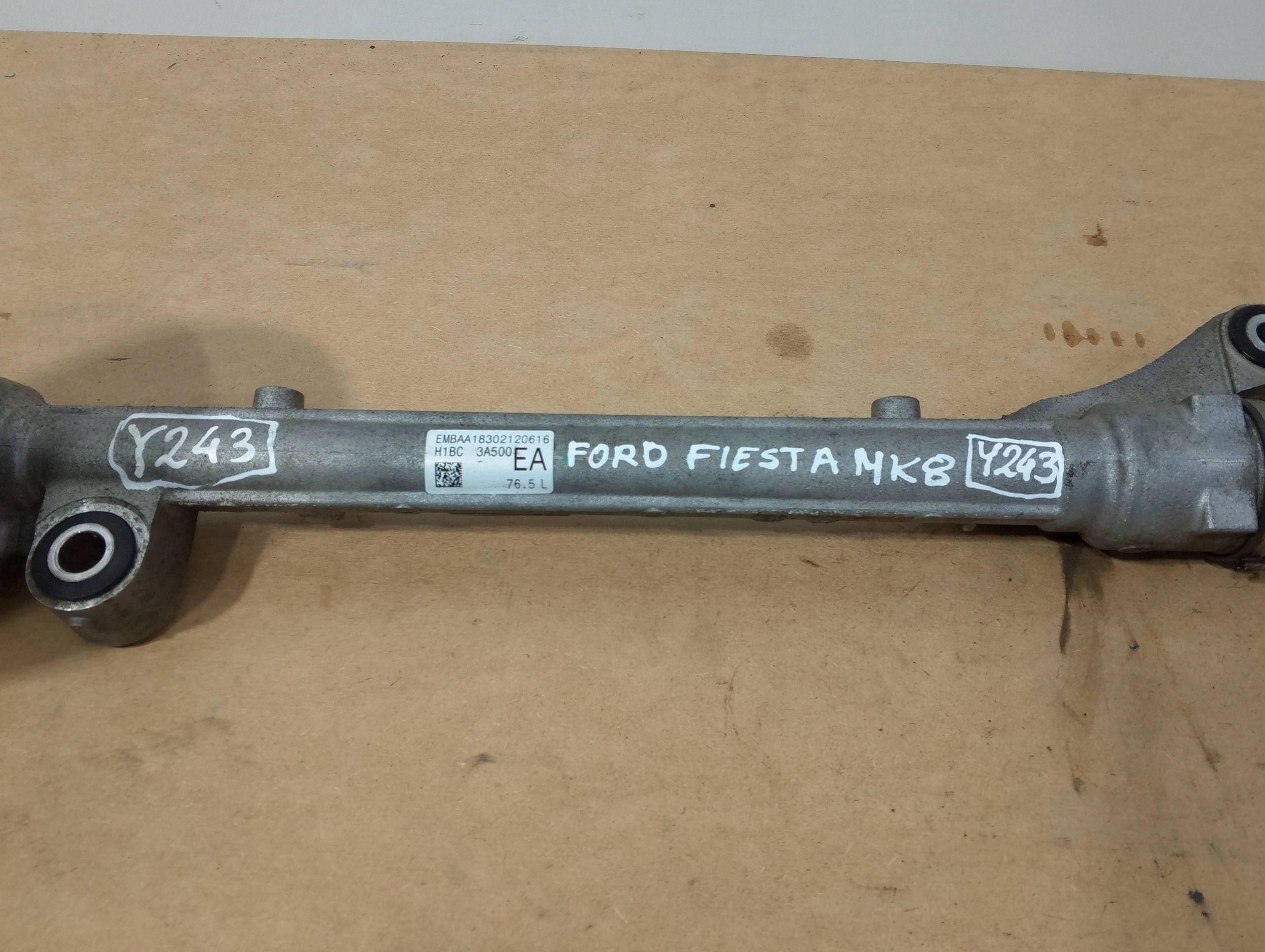 Ford Fiesta MK8 control H1BC3A500 (Y243)
