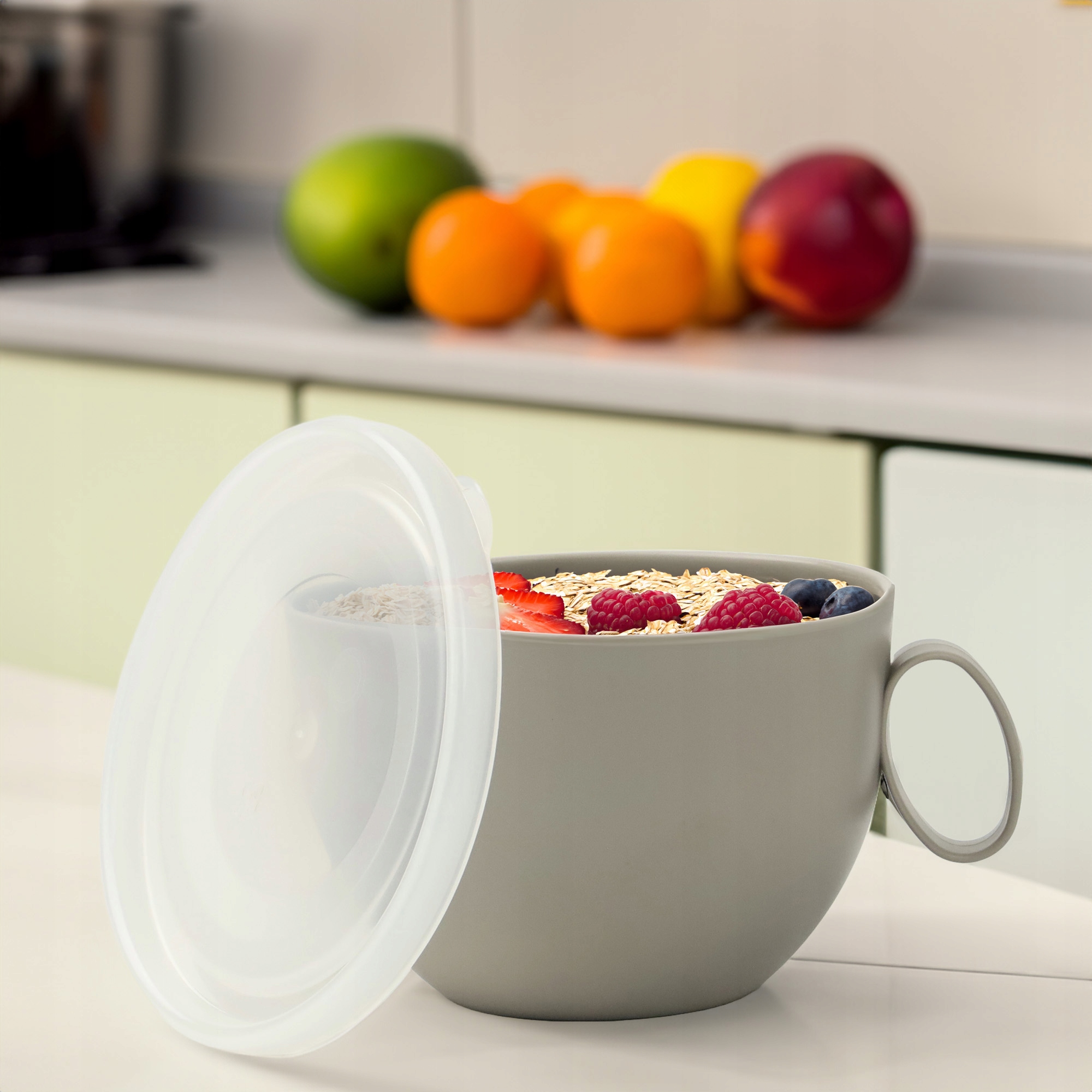 KUBEK NA JOGURT MUSLI OWSIANKĘ 500 ML POJEMNIK PLASTIKOWY Z POKRYWKĄ BEŻOWY