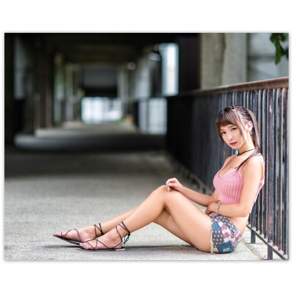 

Plakat 50x40 Laska Kobieta Dziewczyna