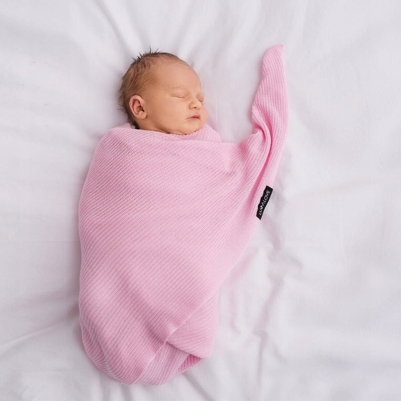 Lekki dzianinowy kocyk mgiełka beż - LULLALOVE Płeć chłopcy dziewczynki