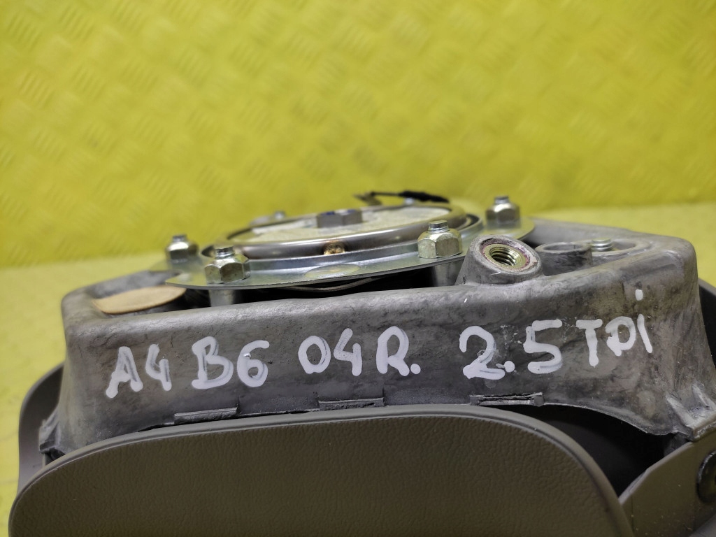 AUDI A4 B6 airbag AIR BAG driver´s 8E0880201AT