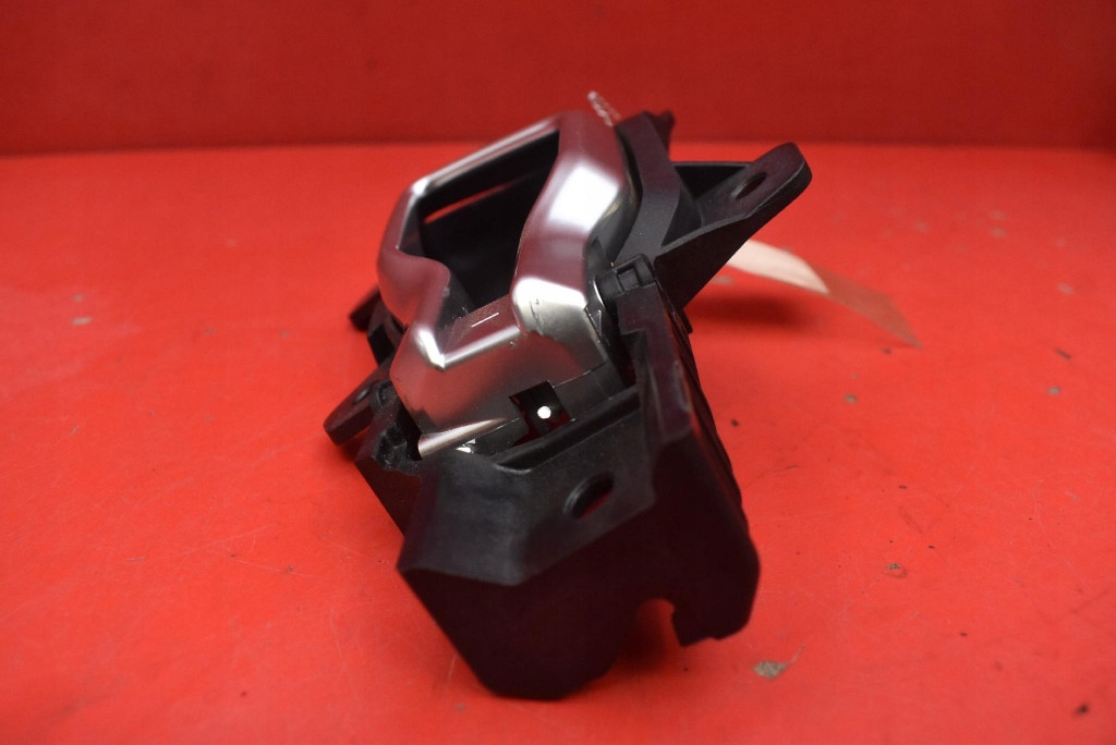 handle inner left front CHROM 82613-R2000 KIA SPORTAGE 5 V 21-25