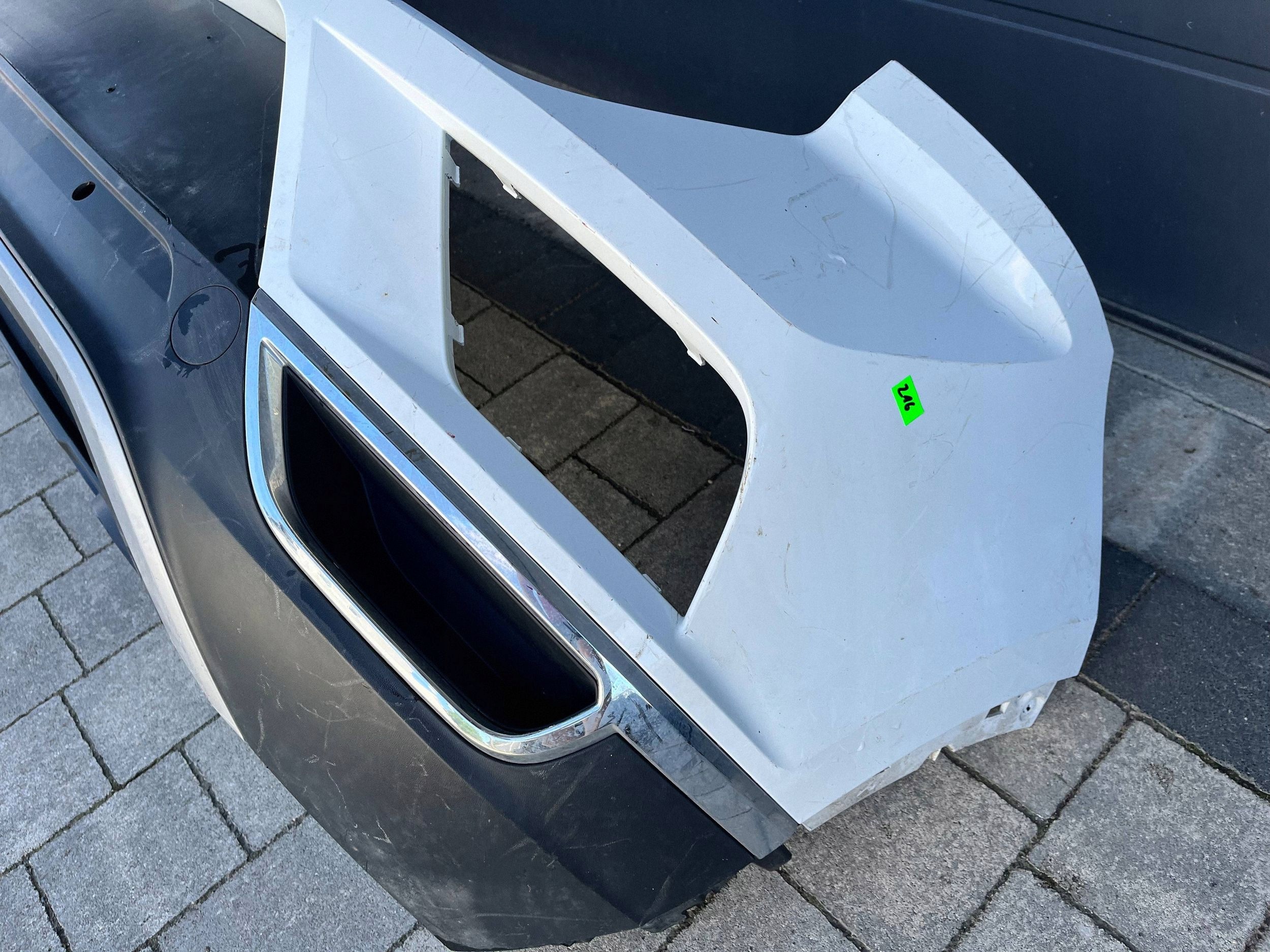 bumper rear VOLKSWAGEN T-ROC 2GA807521P @M