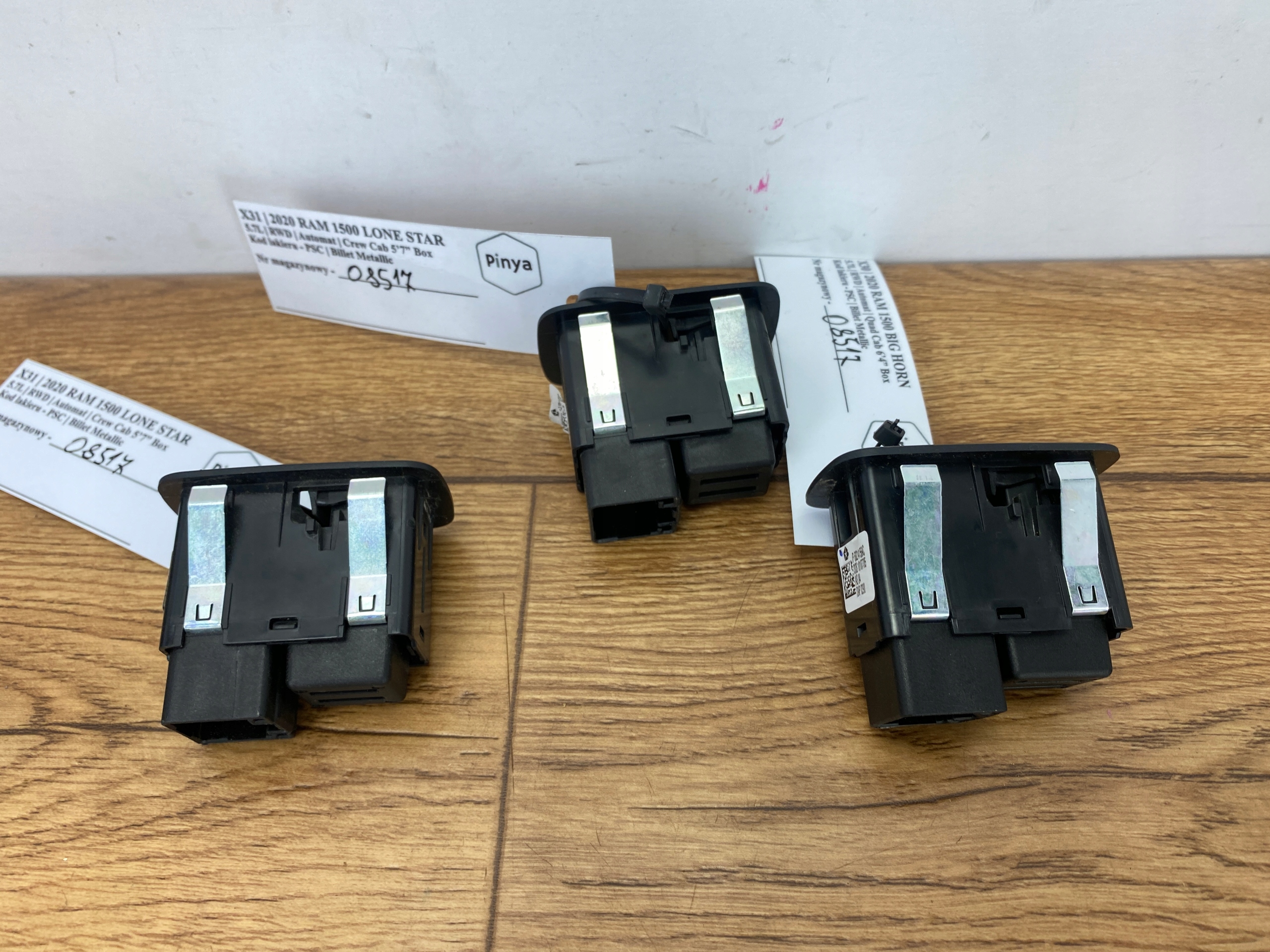 window control switch rear part Ram 1500 2019+ USA