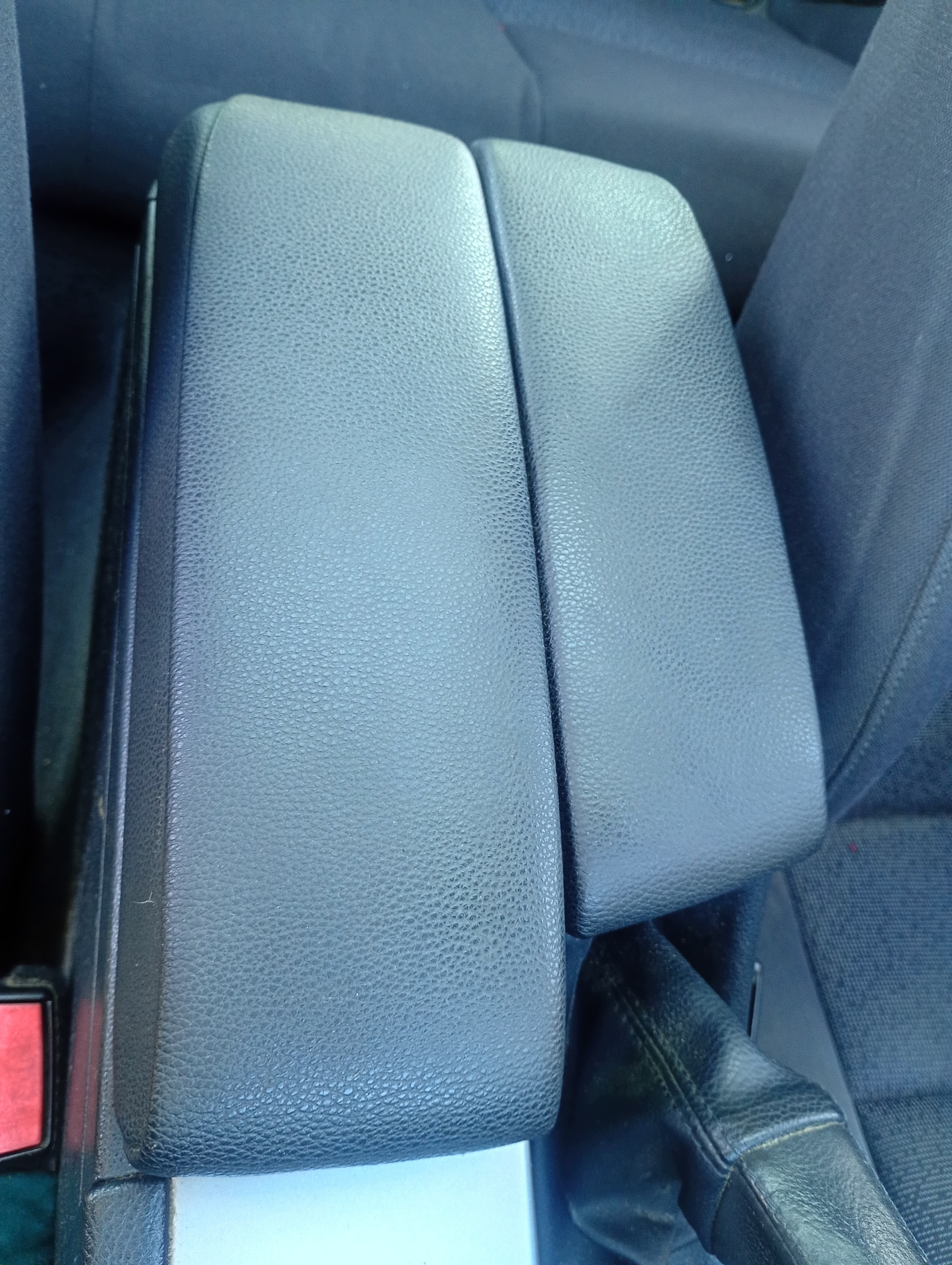 bracciolo BMW 3 III E91 06-07