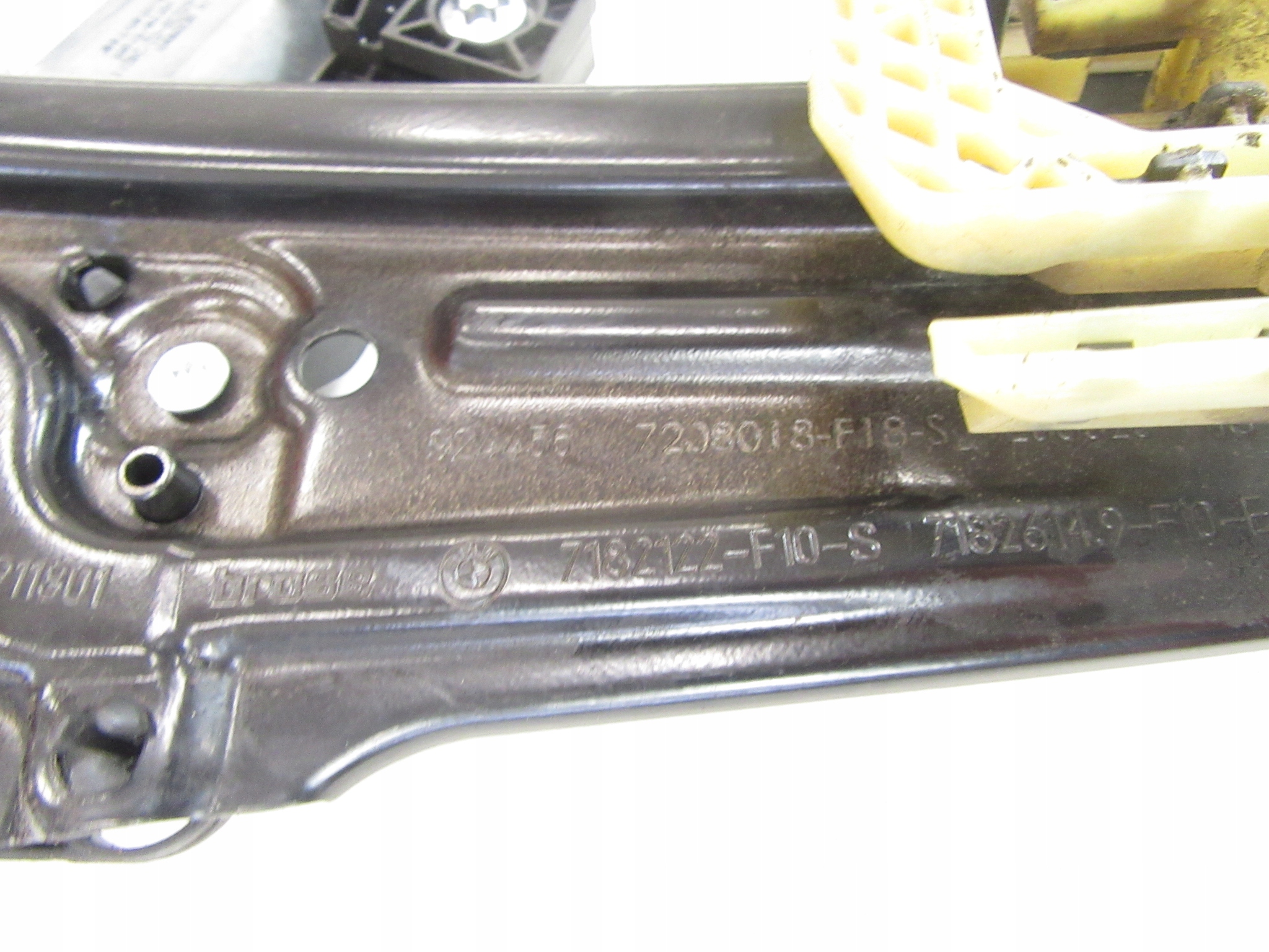 window regulator right rear part BMW F10 F11