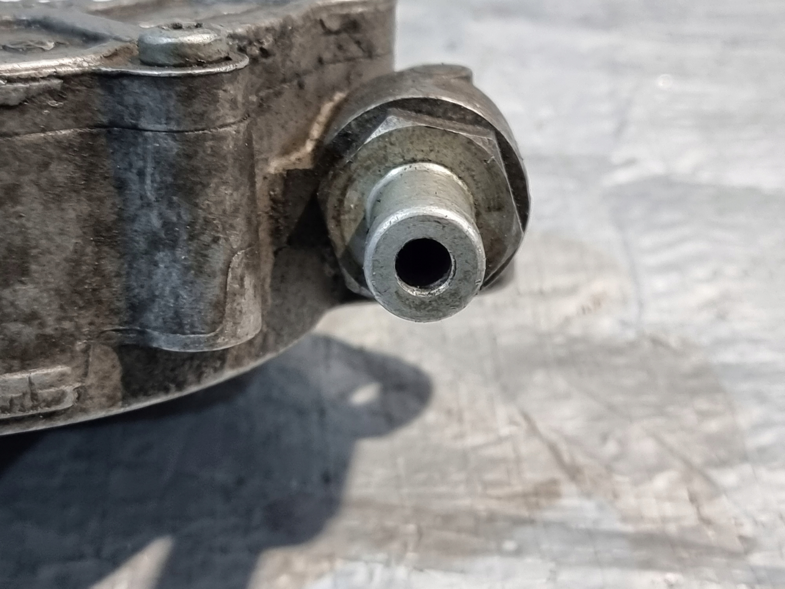 Pompa VACUM OE 03L145100 AUDI A4 B8 2.0 TDI