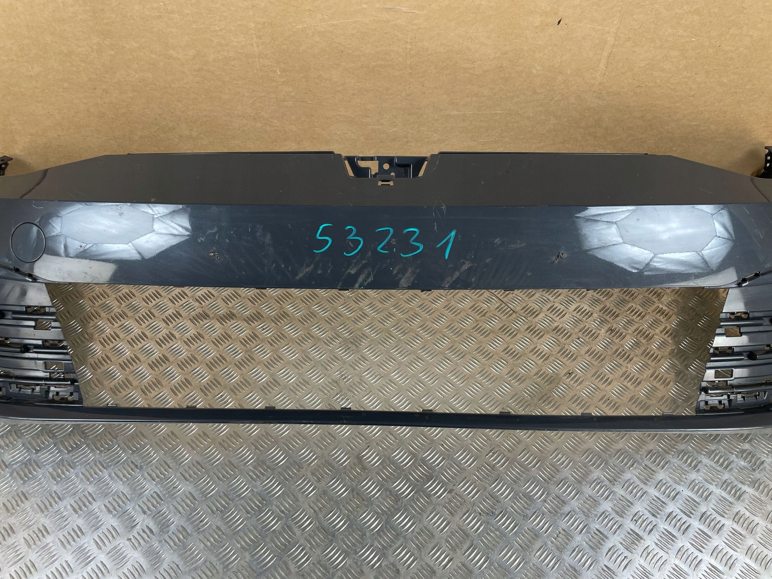 bumper front front VW GOLF VIII 8 5H0 2019- (6xPDC) 5H0807221J