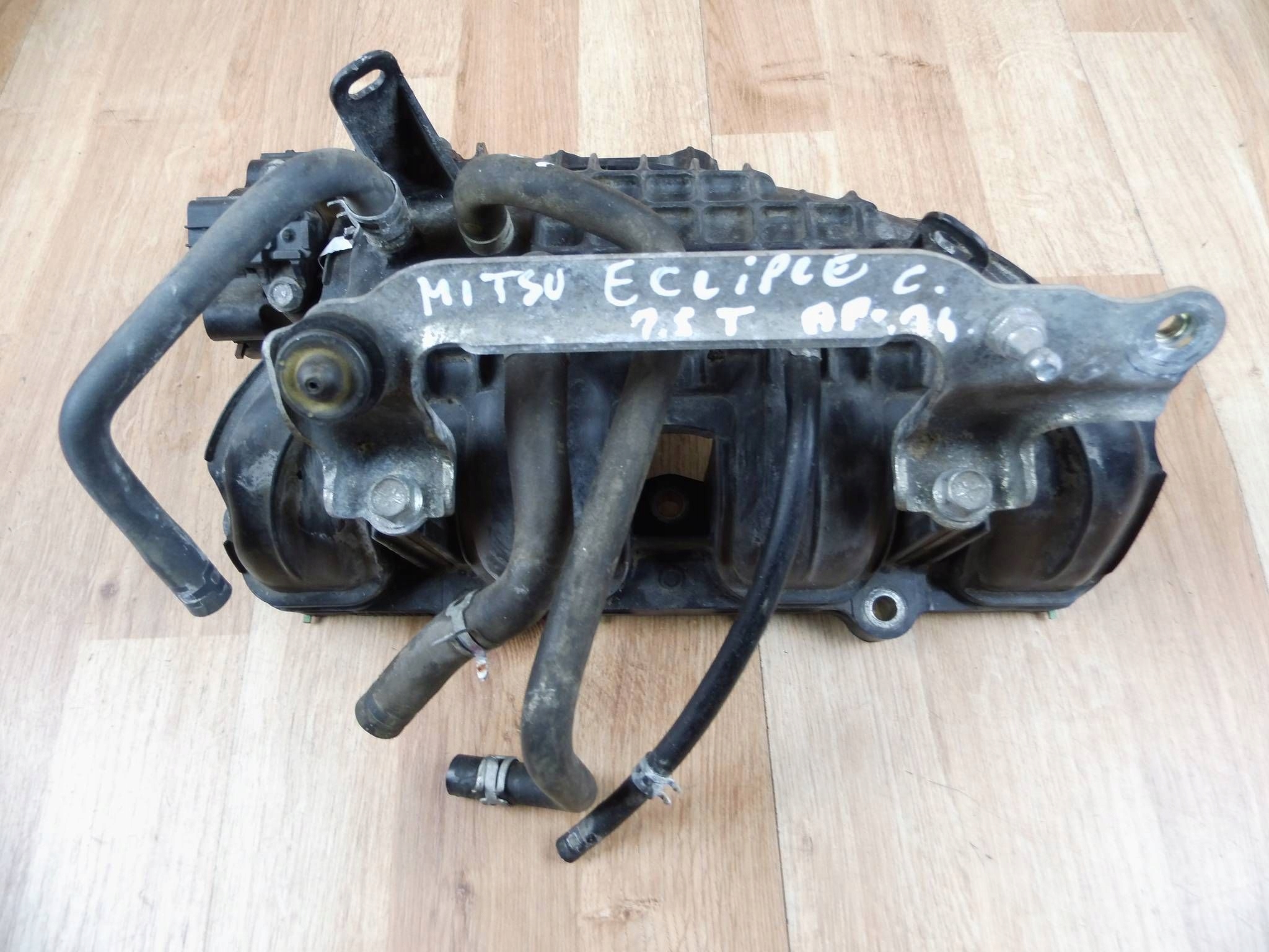 Mitsubishi Eclipse Cross 1.5 petrol intake manifold dolotowy 1540A694