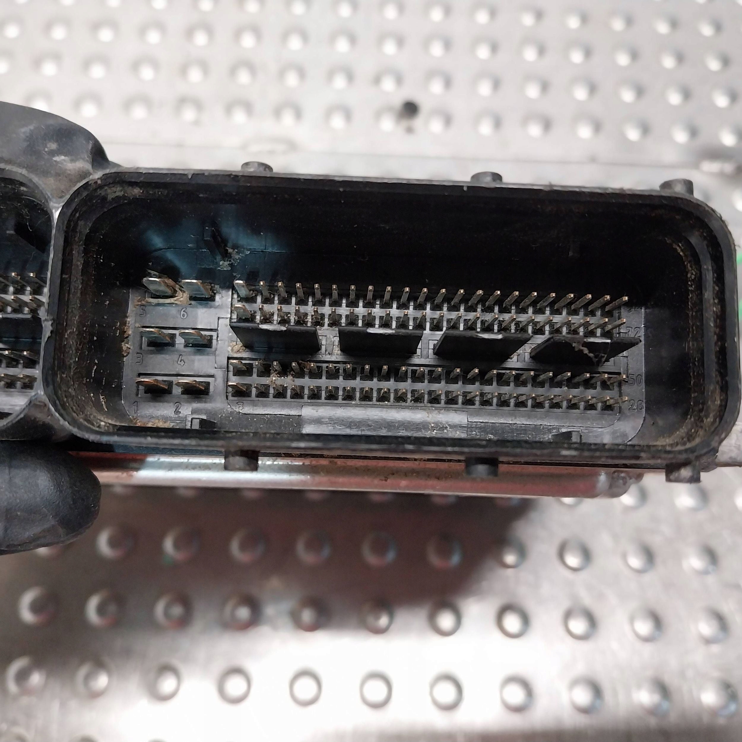 computer control unit of the engine 04C907309BB AUDI A3 8V Q2 81A ARONA 1.0TSI