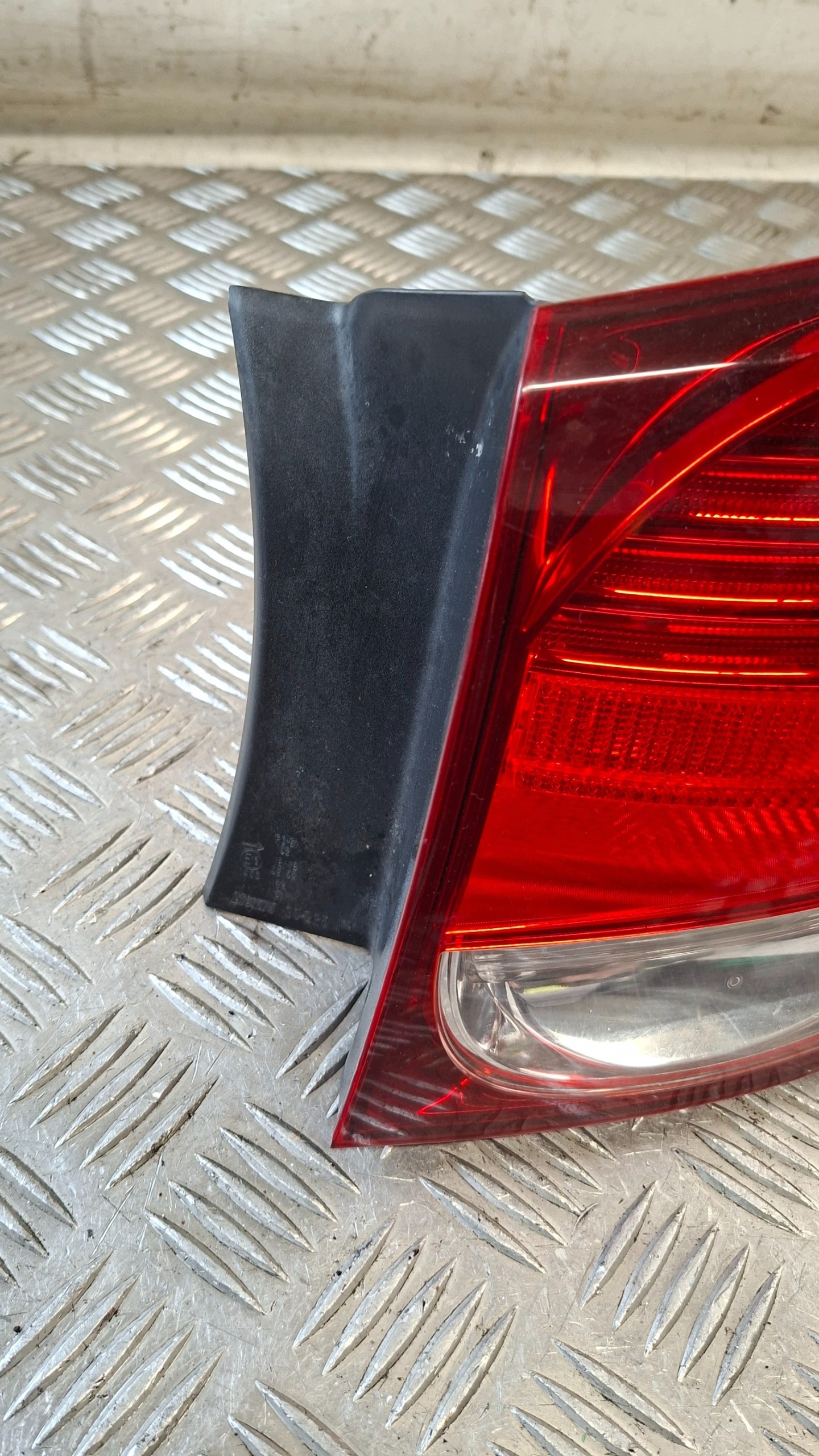 light right rear part LEXUS GS300