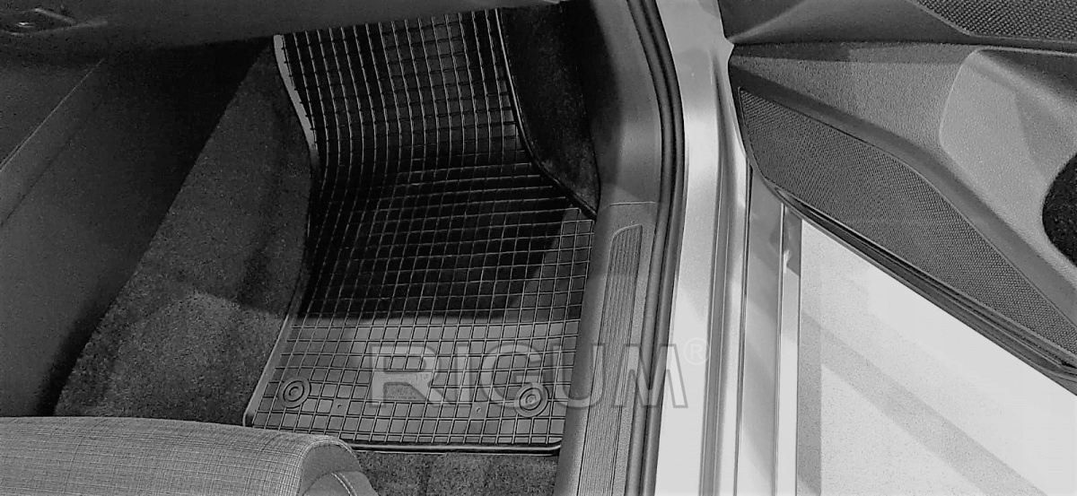 Zestaw dywaników do VW Passat B8 Sedan od 2019 Numer katalogowy producenta 903034437300