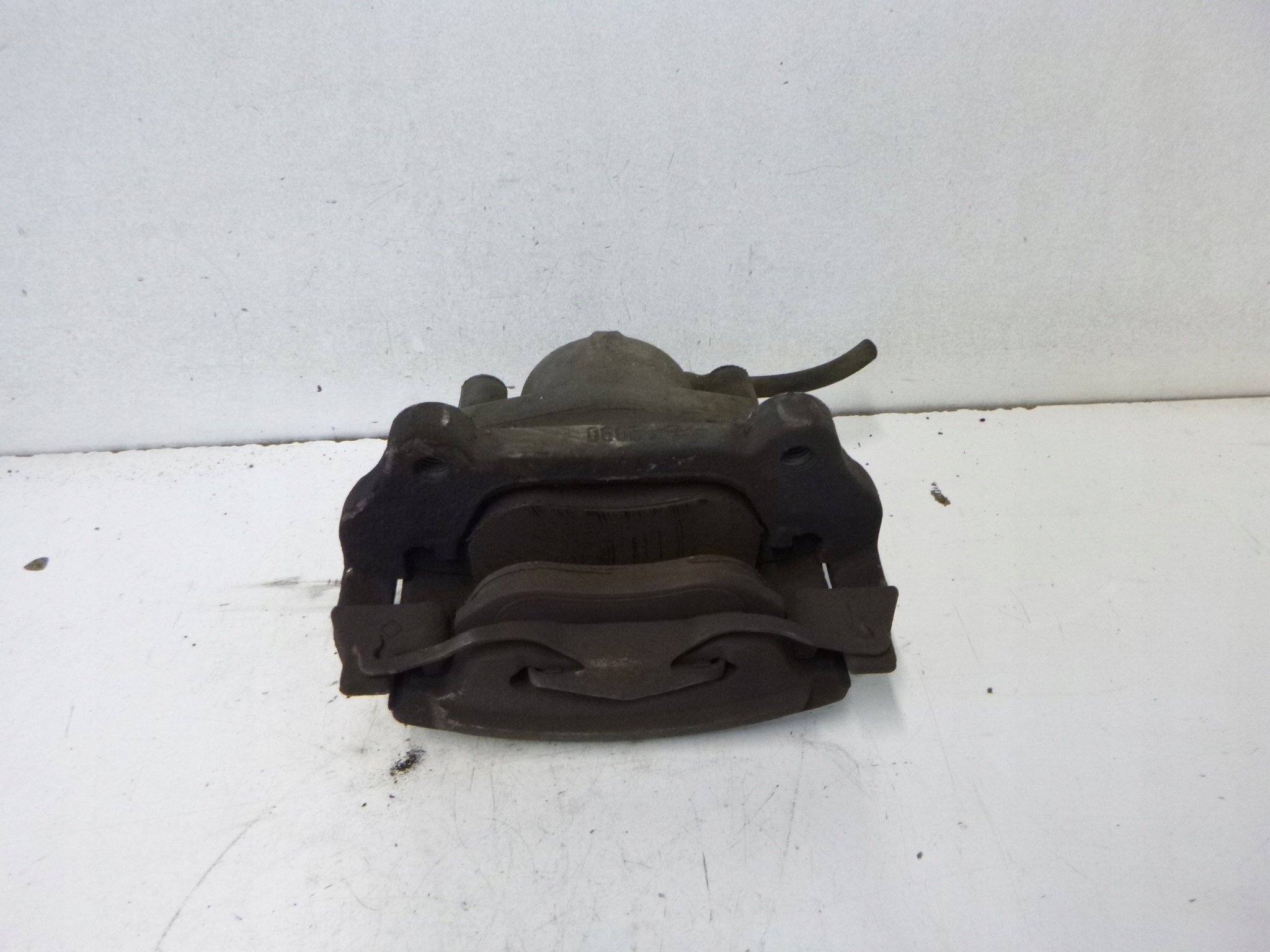 caliper brake front Opel Vectra C 2.2 03r.