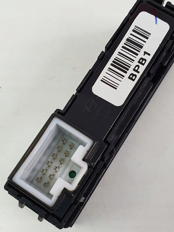 WYSWIETLACZ ZAPIECIA PASOW HYUNDAI i10 II Car type Passenger cars