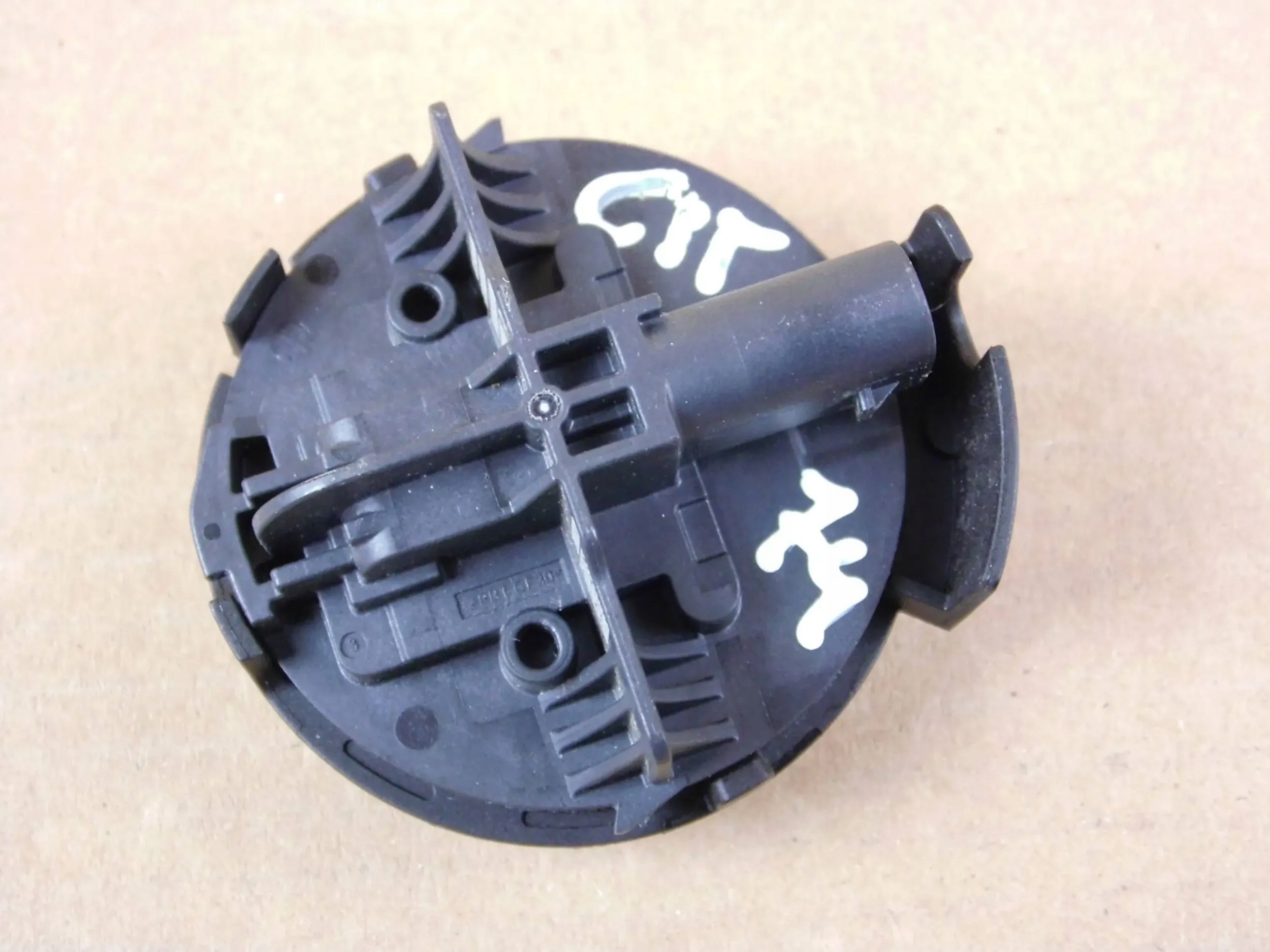 PEUGEOT 308 III OPEL MOKKA B SENSOR CRASHSENSOR DRUCKSENSOR AIRBAG 9831469280