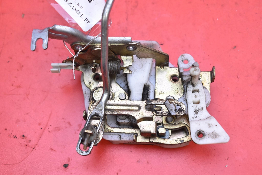 lock door right front front EU TOYOTA YARIS 1 and 99-03