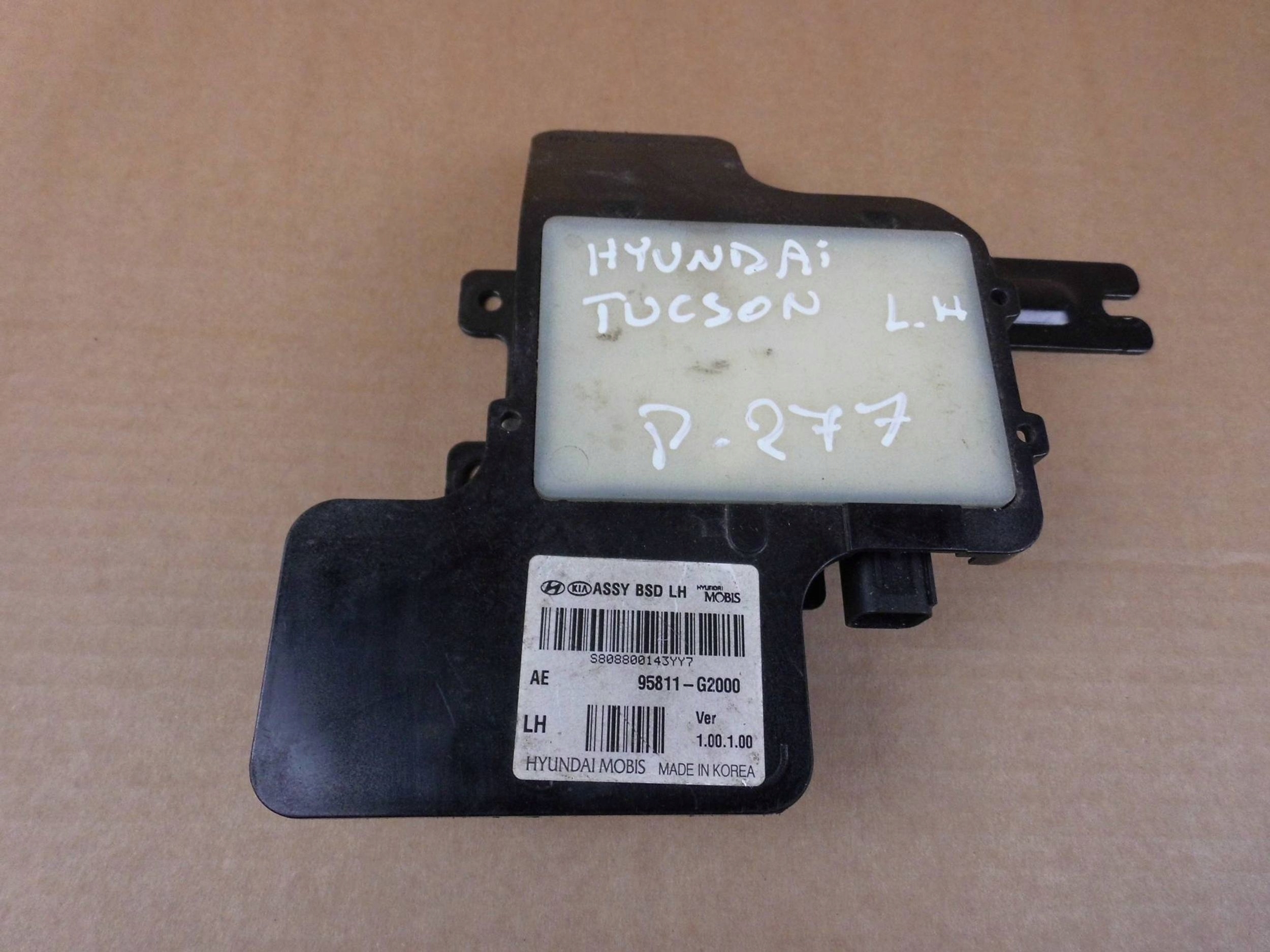 Hyundai Ioniq radar sensor martwego pola rear part left 95811-G2000