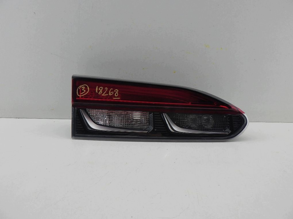 TOYOTA COROLLA CROSS 21- light rear left
