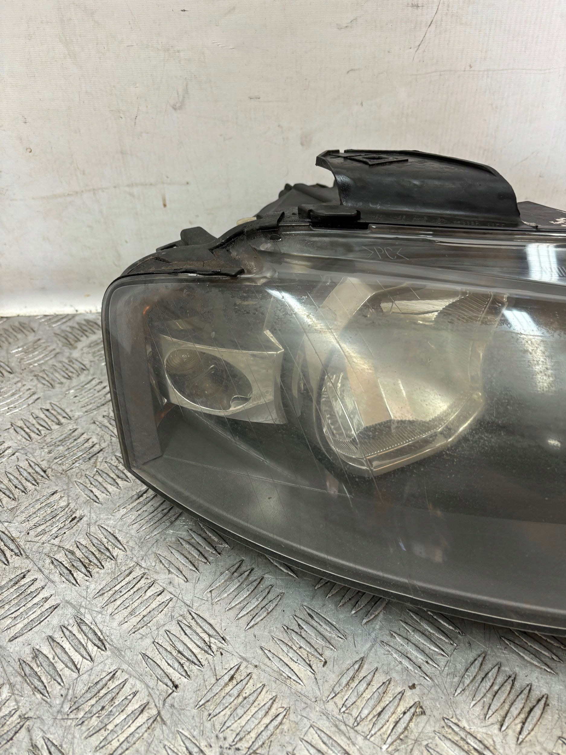 REFLEKTOR Licht rechts AUDI A3 8P0 LIFT 05