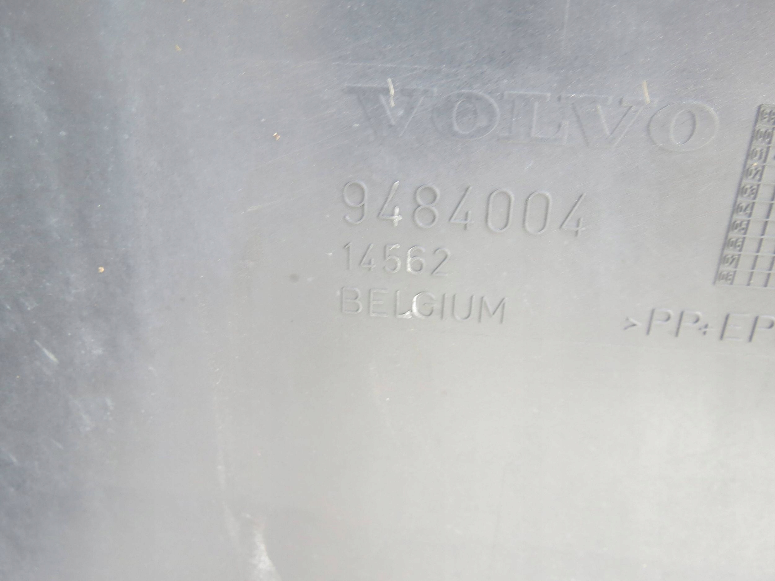 Paraurti posteriore VOLVO S60 e 2.4 B 140KM R5 2001r 9484006