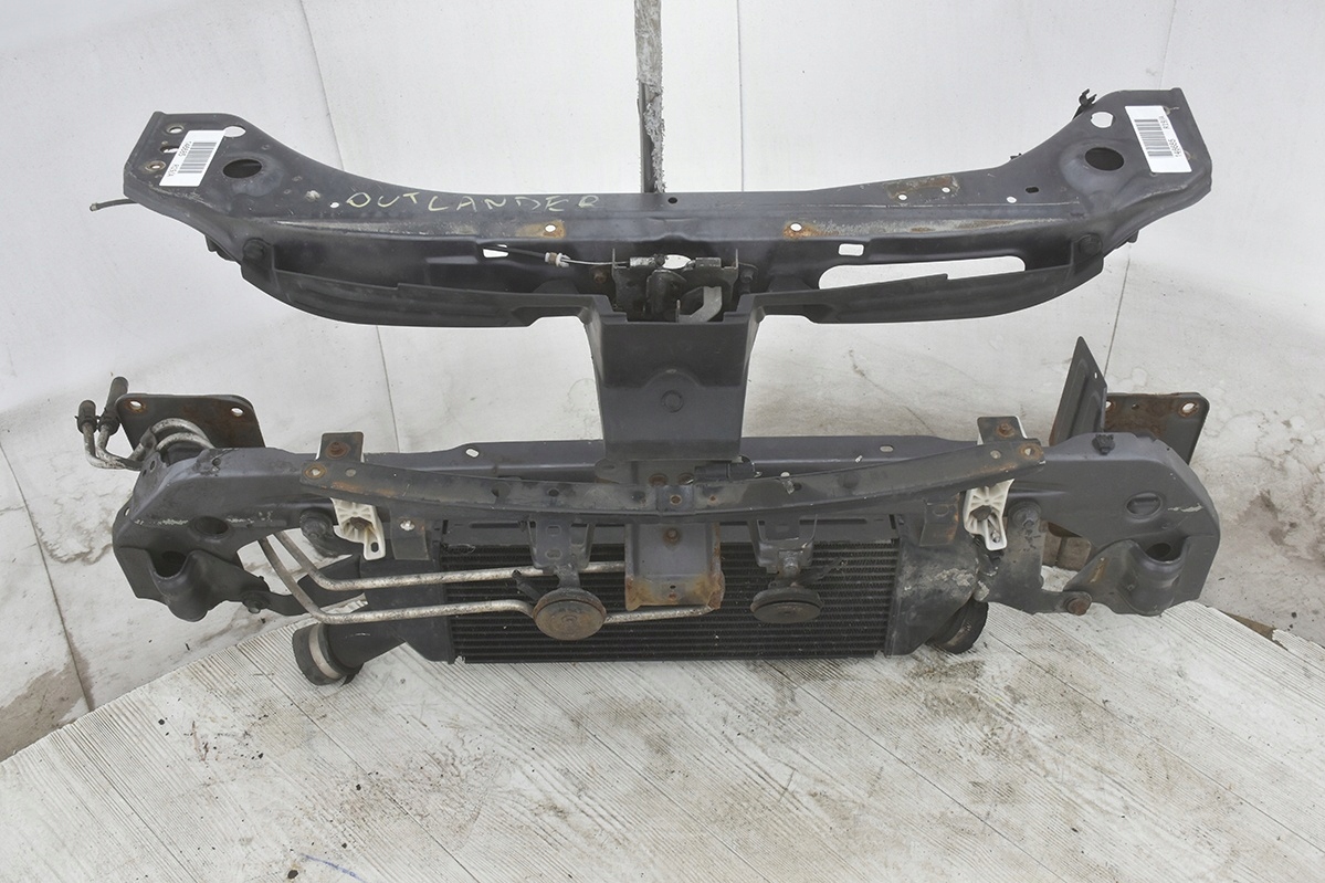 pillar * support panel for radiators MITSUBISHI OUTLANDER II