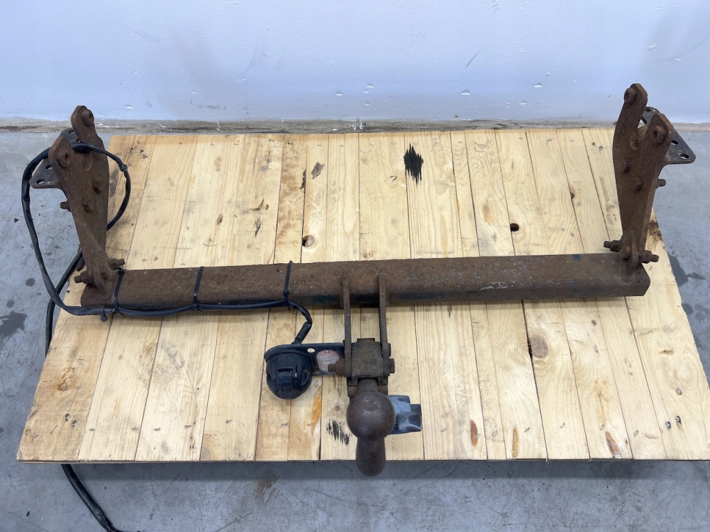 MITSUBISHI LANCER VIII HB HATCHBACK HAK DO PRZYCZEPY