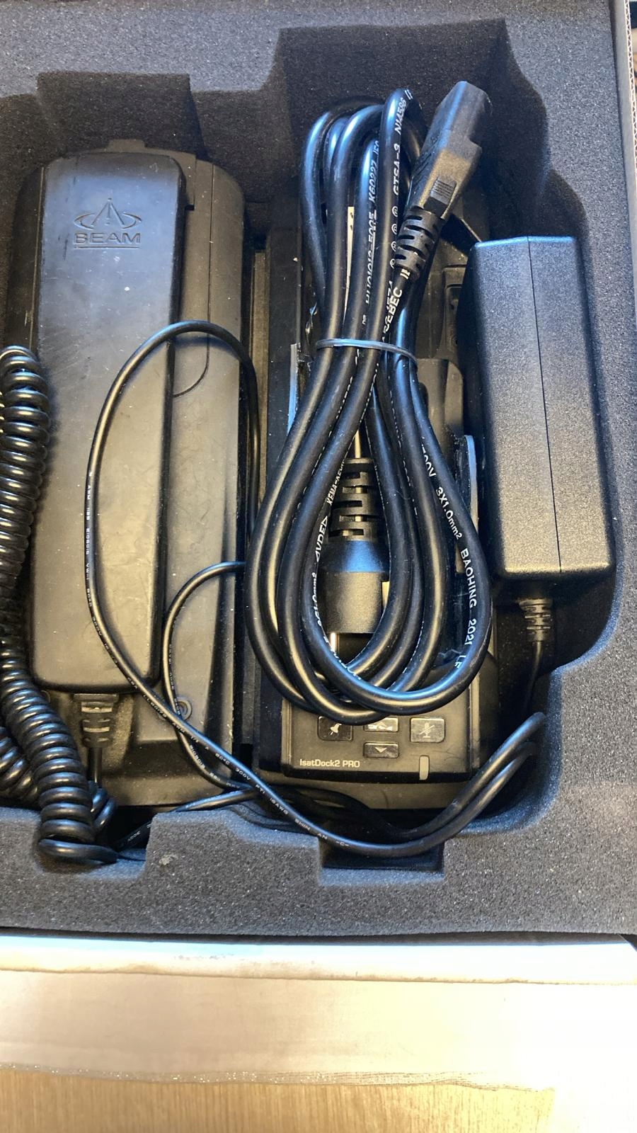 Belka IsatDock2 PRO dla Inmarsat IsatPhone 2