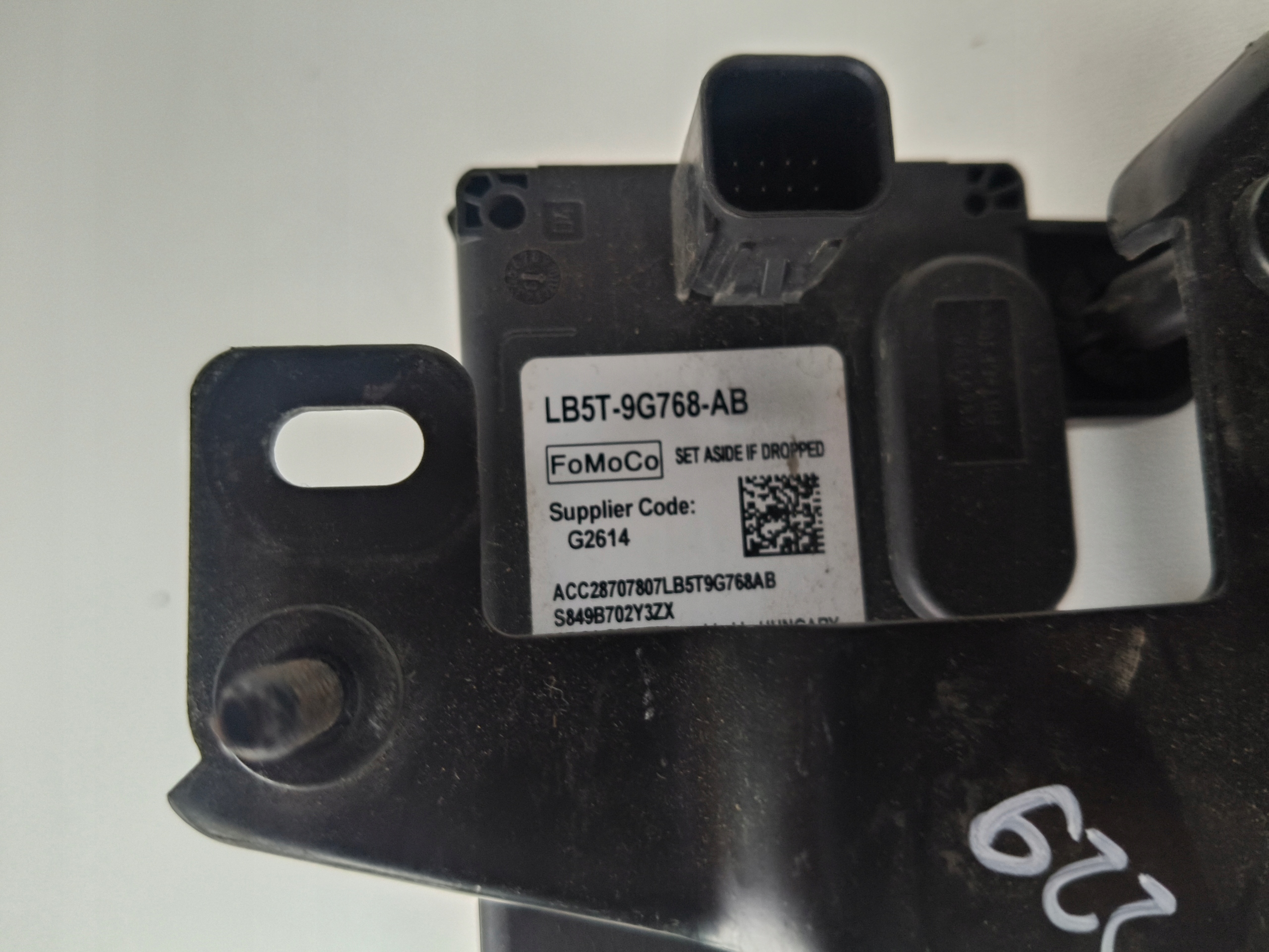 RADAR DISTRONIC ACC SENSOR FORD LB5F-9G768-AB
