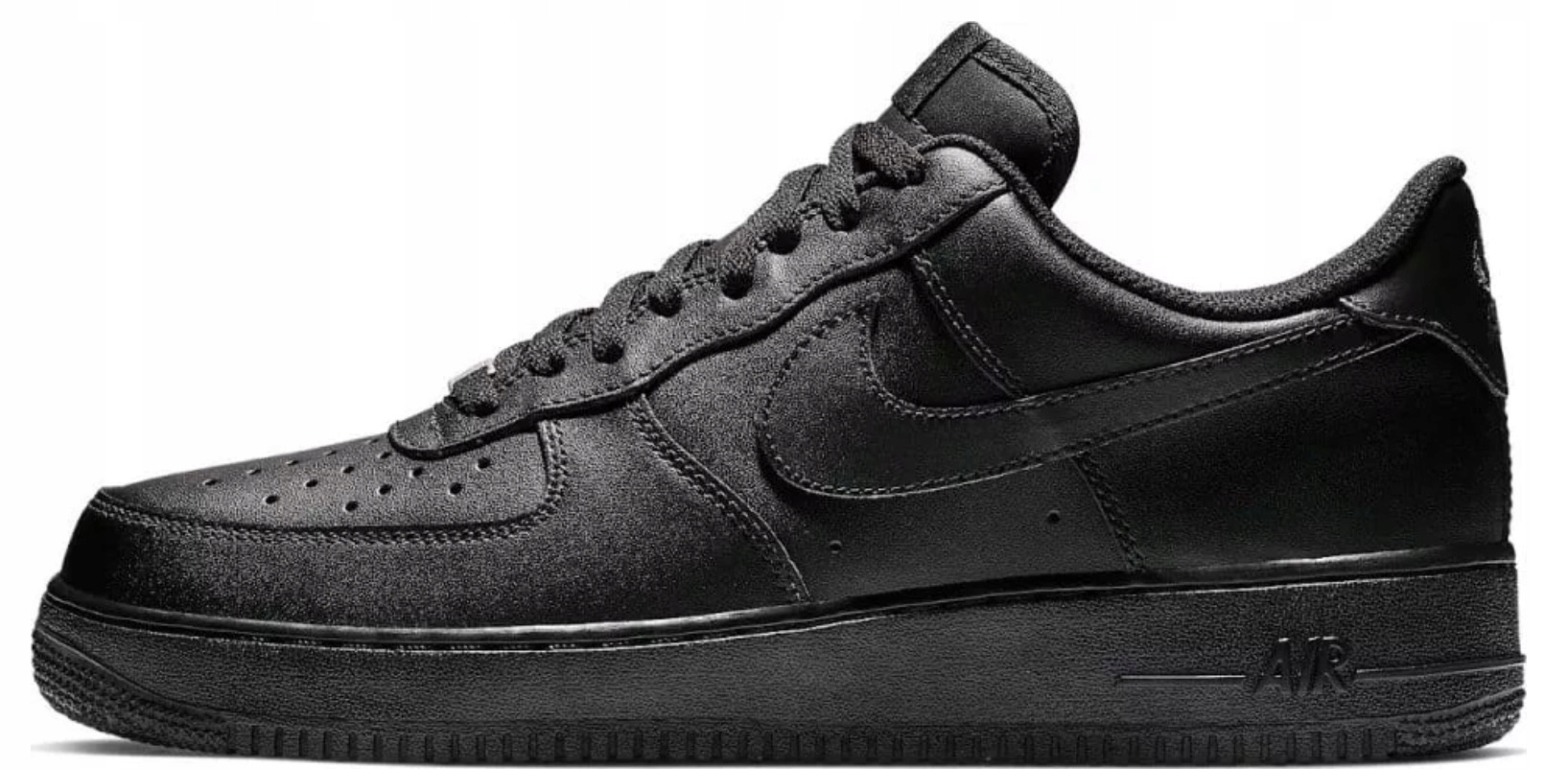 Nike pánské sportovní boty Air Force 1 07 velikost 43