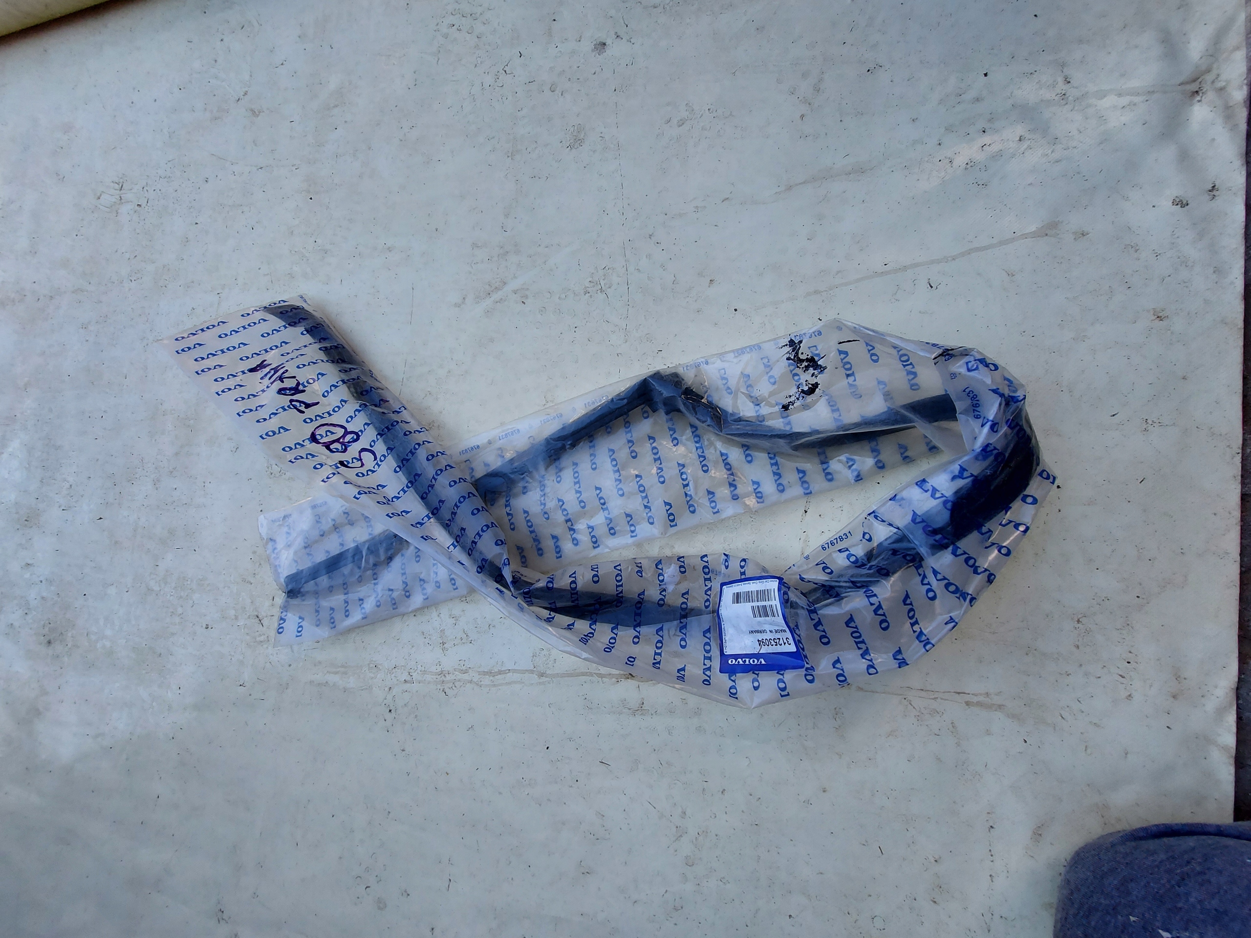 USZCZELKA DRZWI PRAWE VOLVO S80 V70 XC70 31253094